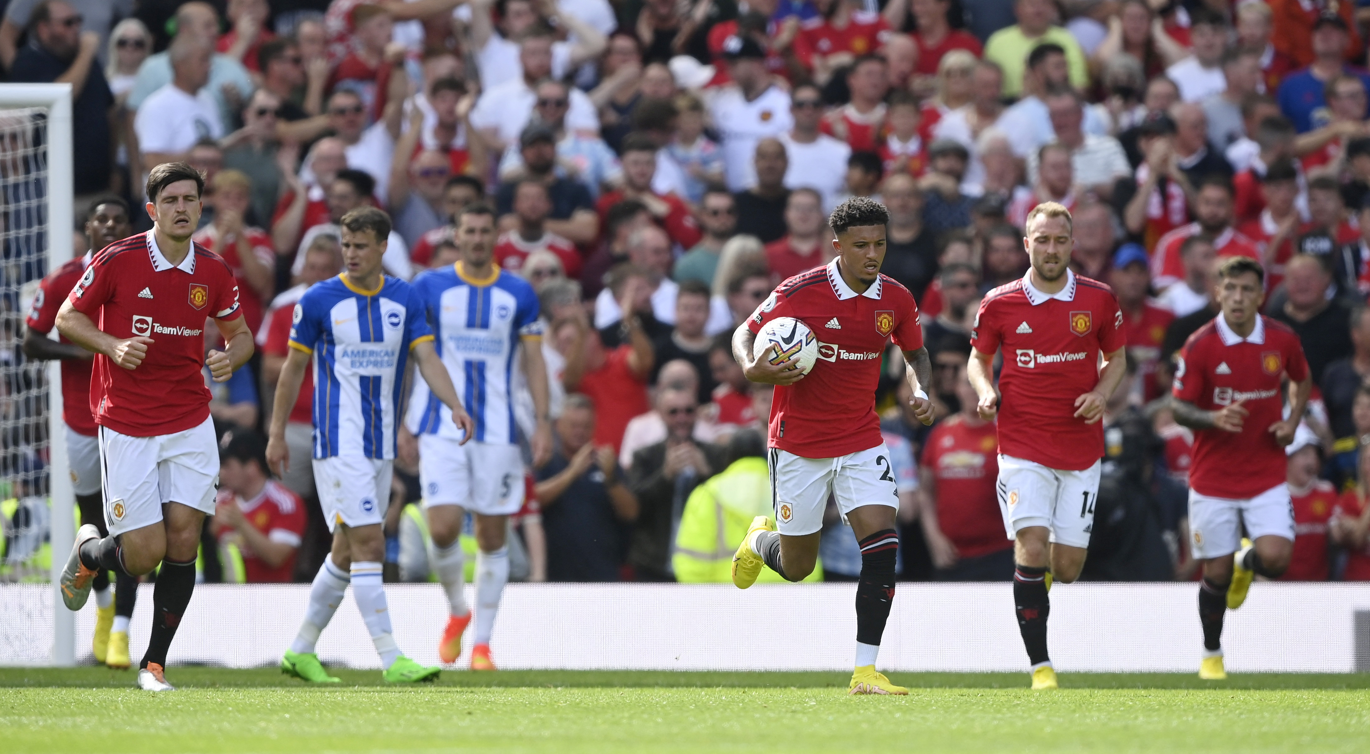 Premier League - Manchester United v Brighton &amp; Hove Albion