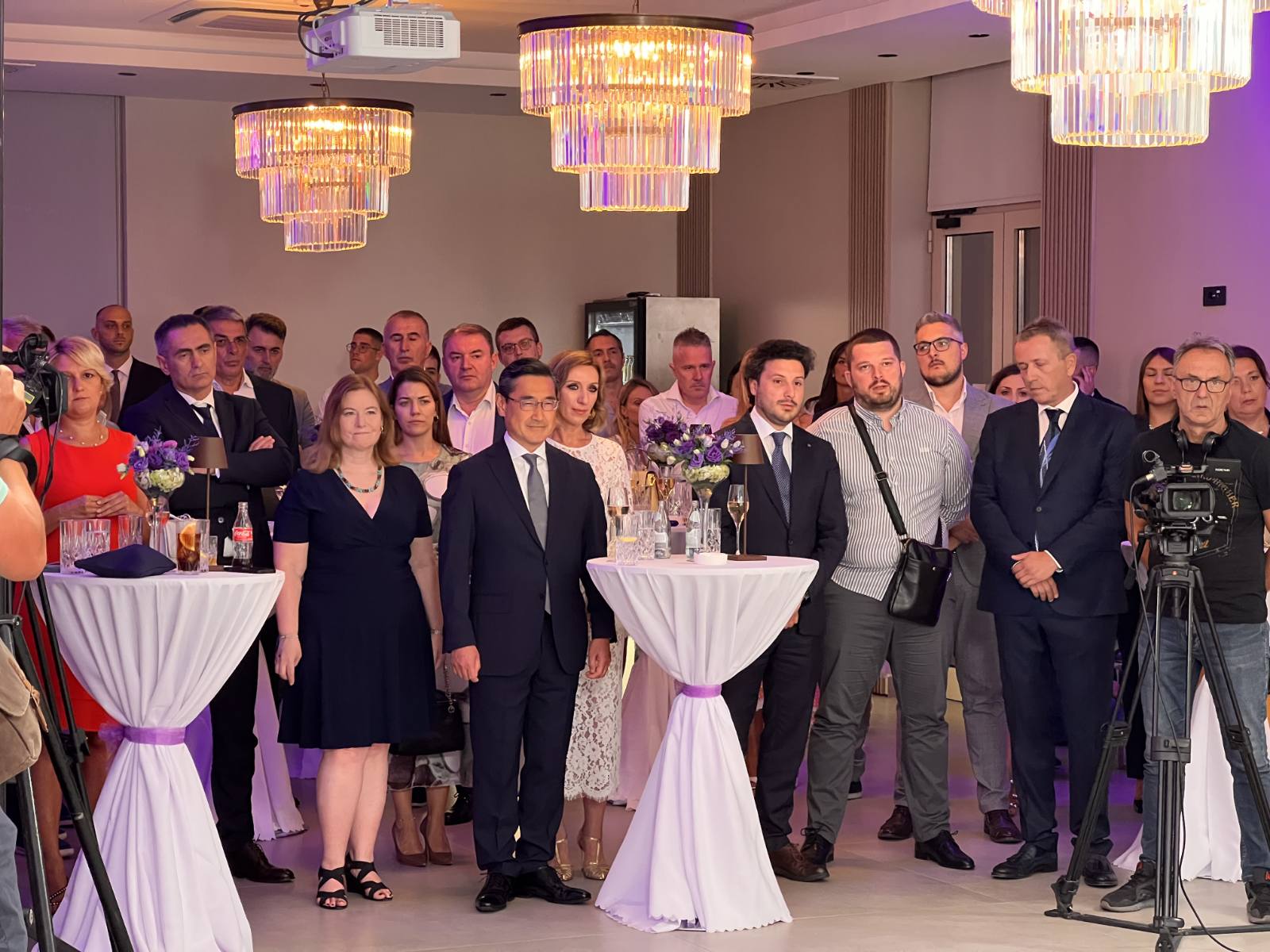 IMG-8ef47ef4f89306e5d6096229ea6d4313-V