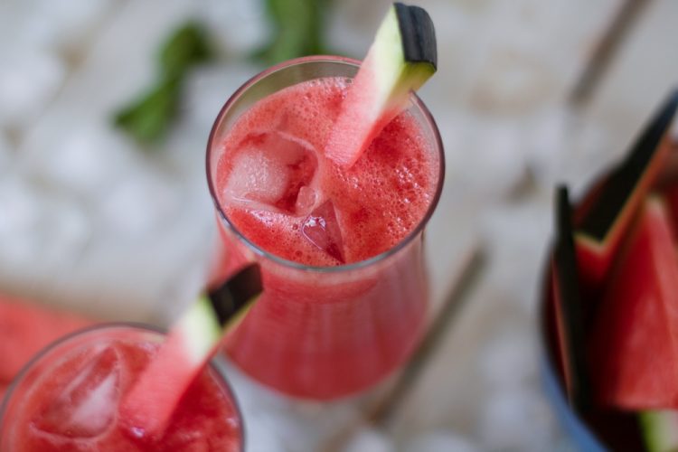 1660064087-shutterstock_2157316873-750x500