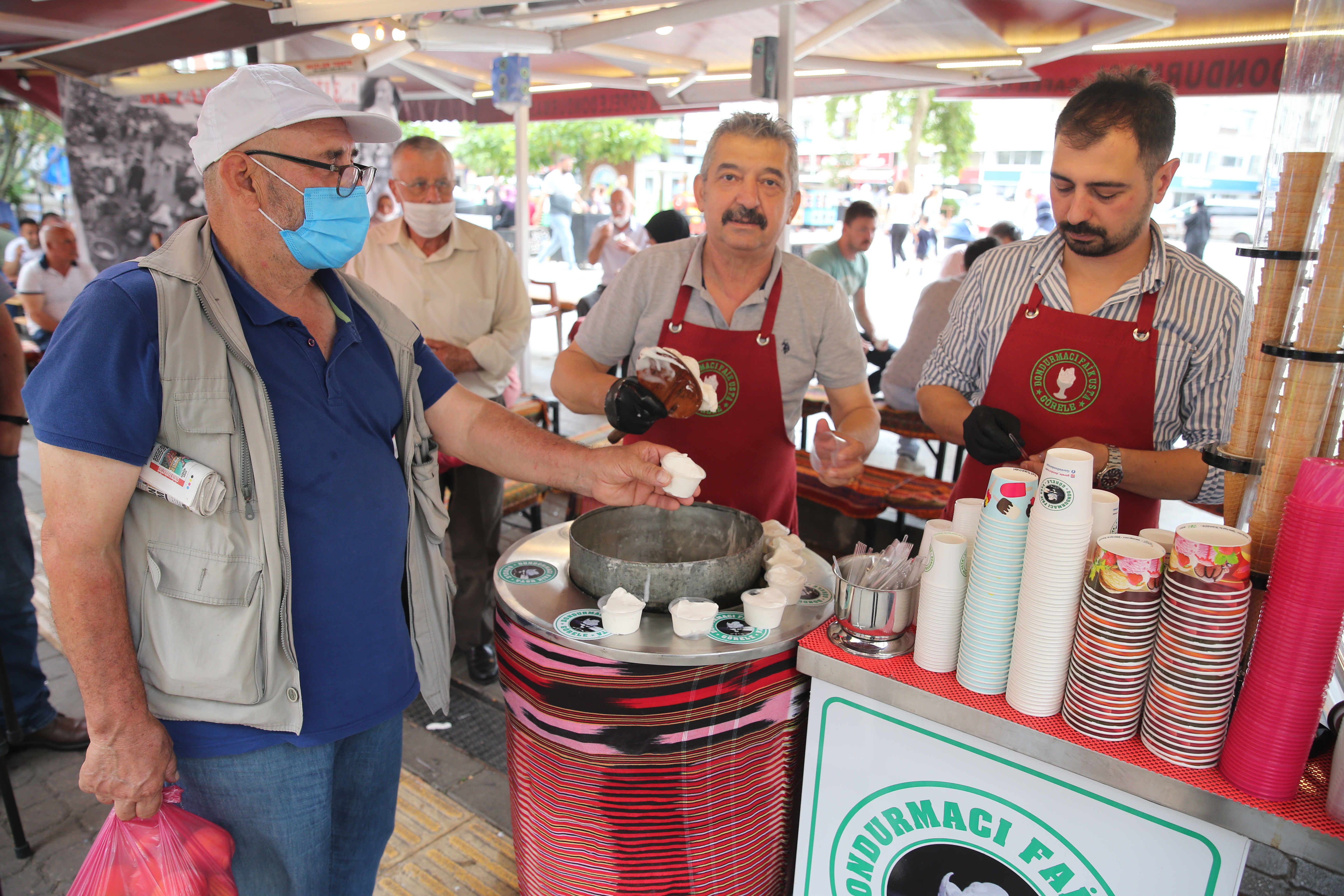 Turkiye: Čuli ste za hajr česmu, a da li ste čuli za hajr sladoled