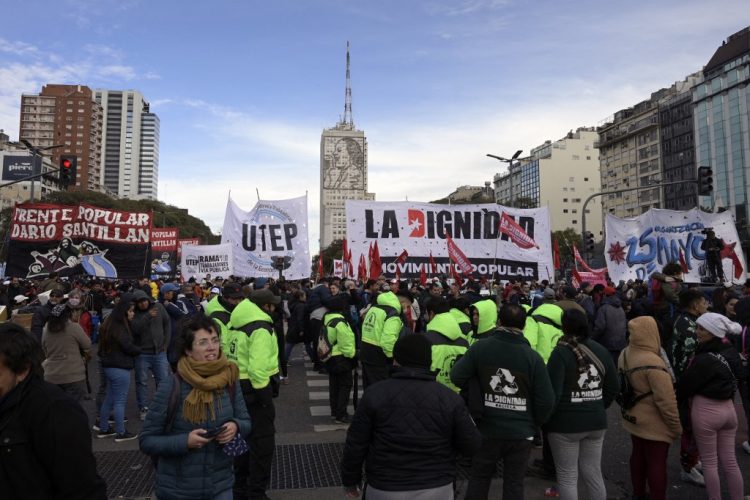 1660798508-000_32GP2MQ-750x500