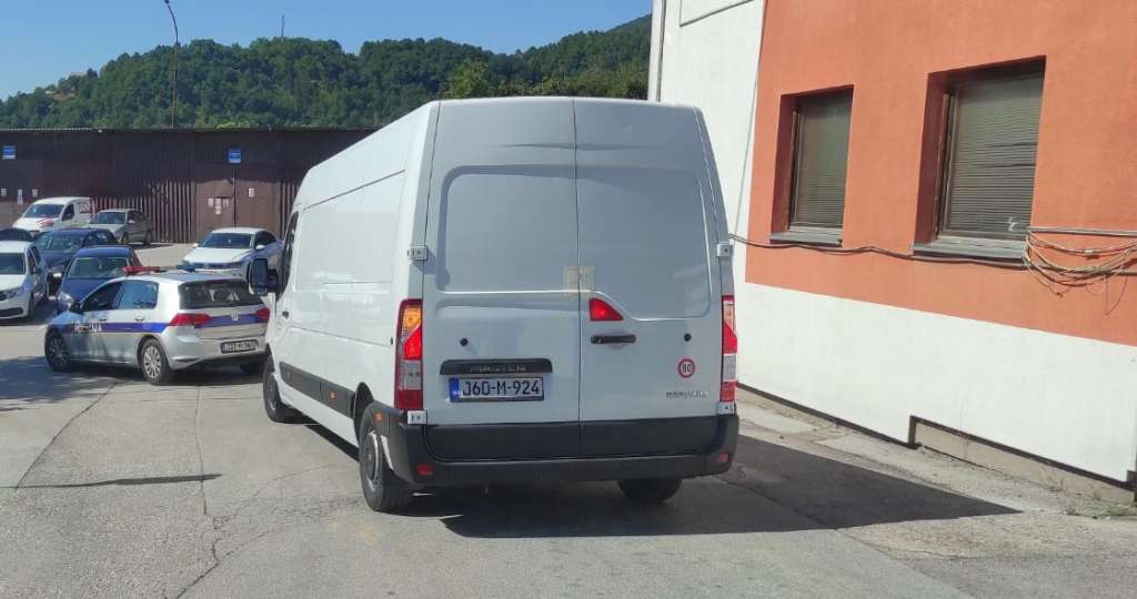 l_59ad0a286f4ad4caaeb7dbda572d4f91