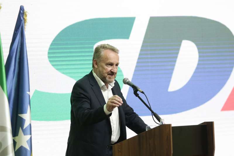 m_3911cf8762f4e2dda07d10a9d2d99836