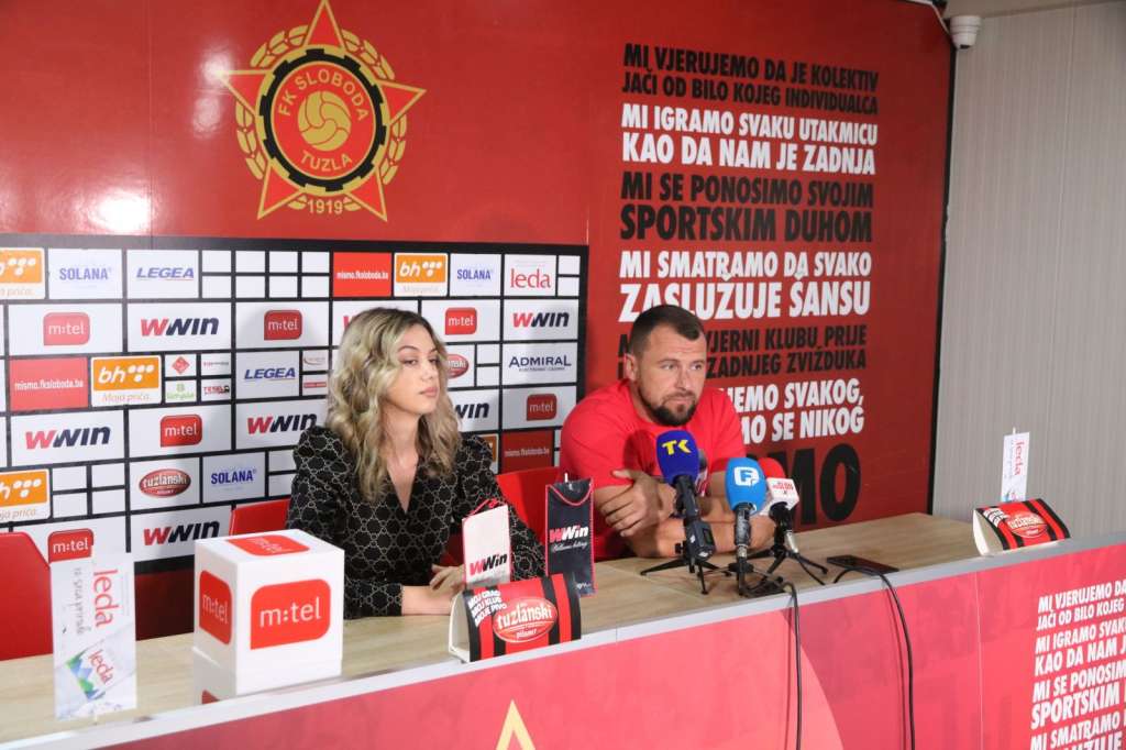 l_0124d29cf4b25c2e8b815473e82c8110