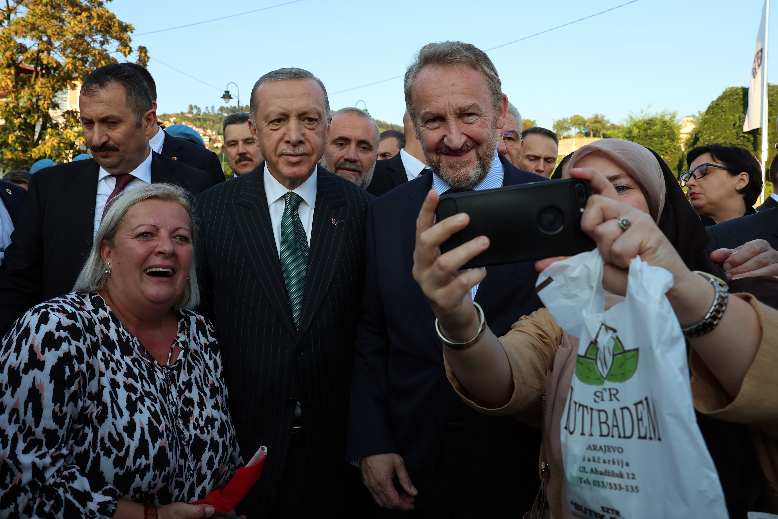 Erdogan posjetio Šehidsko mezarje Kovači