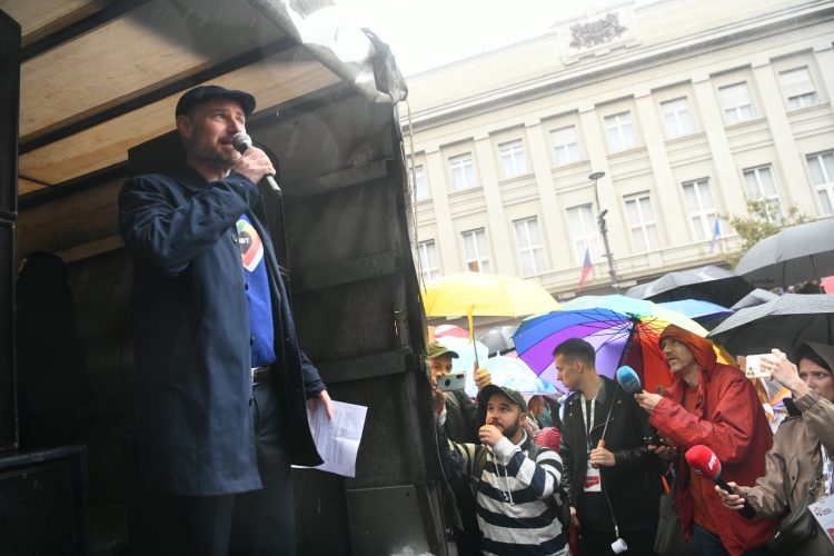 1663428731-VEC_1878-750x500