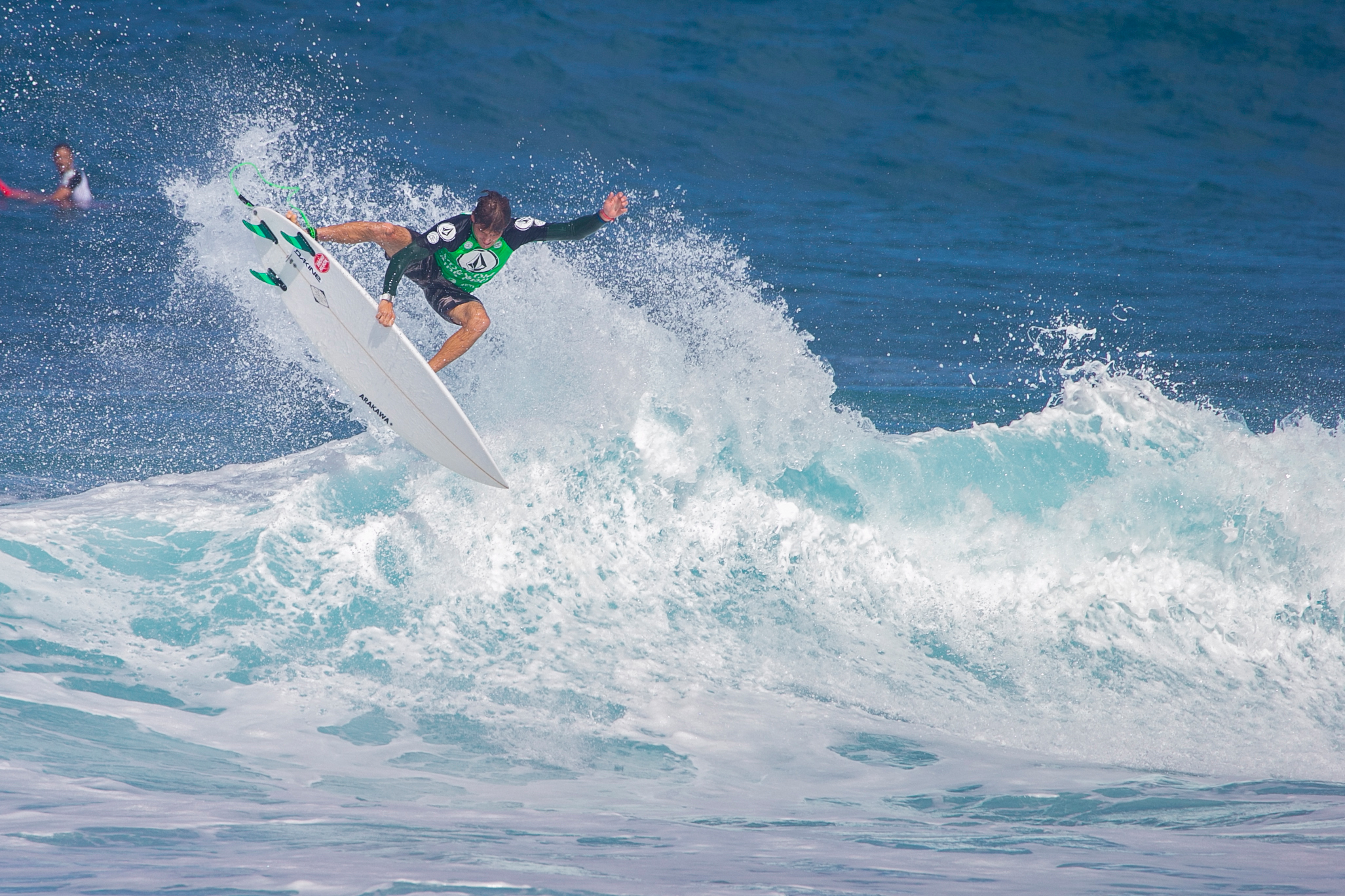 SURF-US-VOLCOM-PIPE-PRO