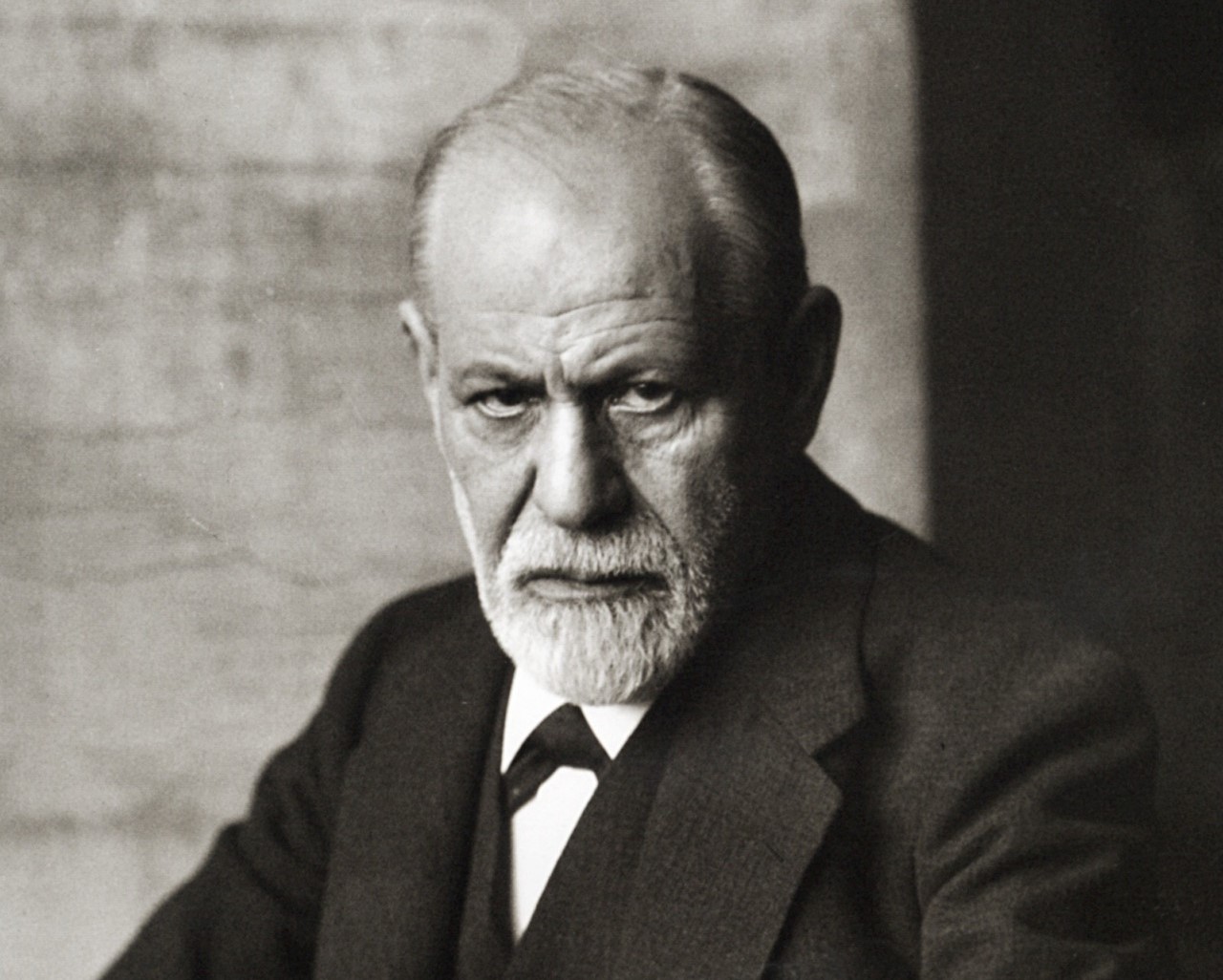 sigmund-freud-g1c7584810_1920