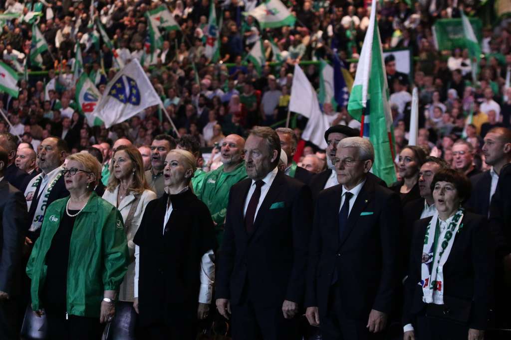 l_92c54a0c988a40596376fe231b8b1a08