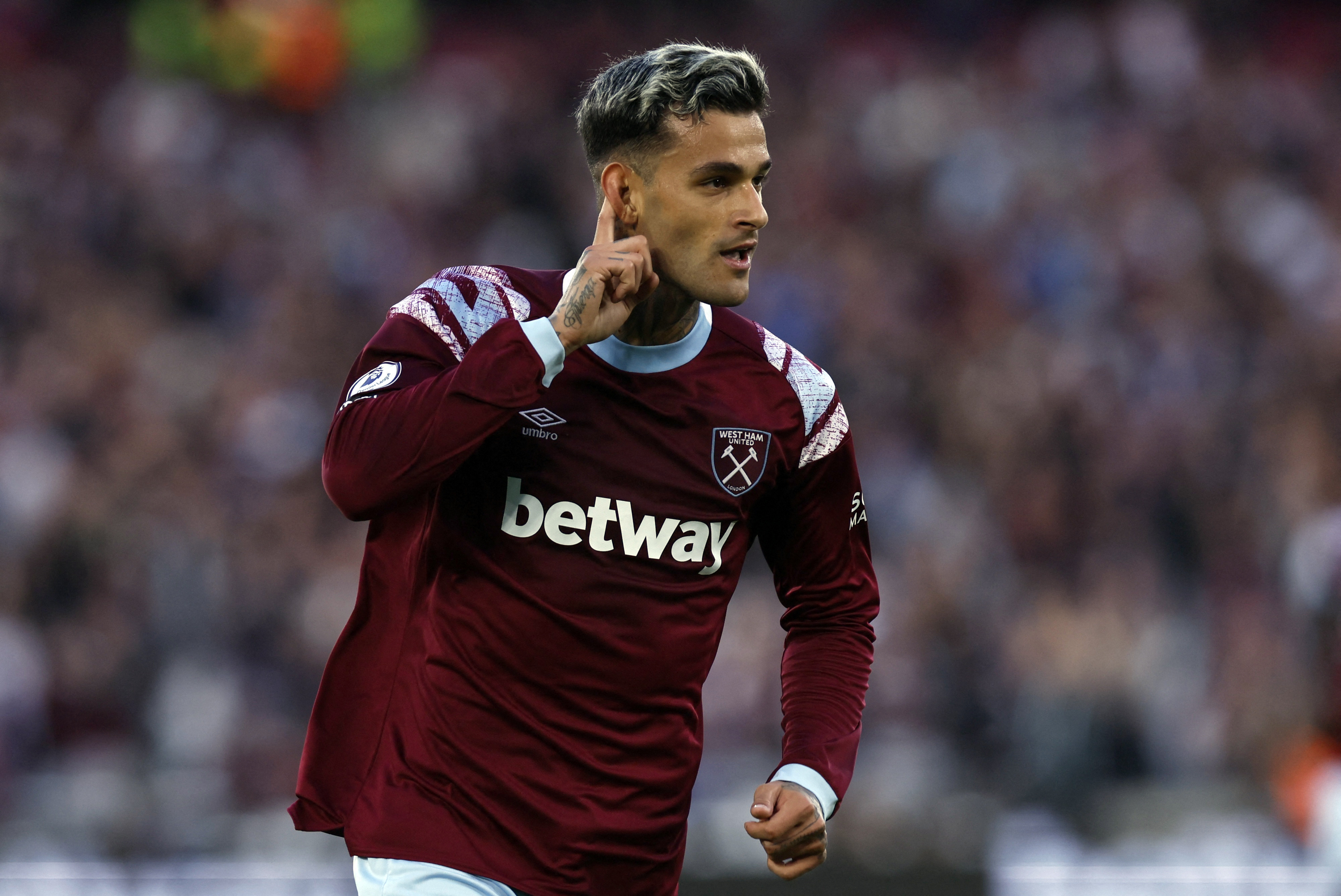 Premier League - West Ham United v Wolverhampton Wanderers