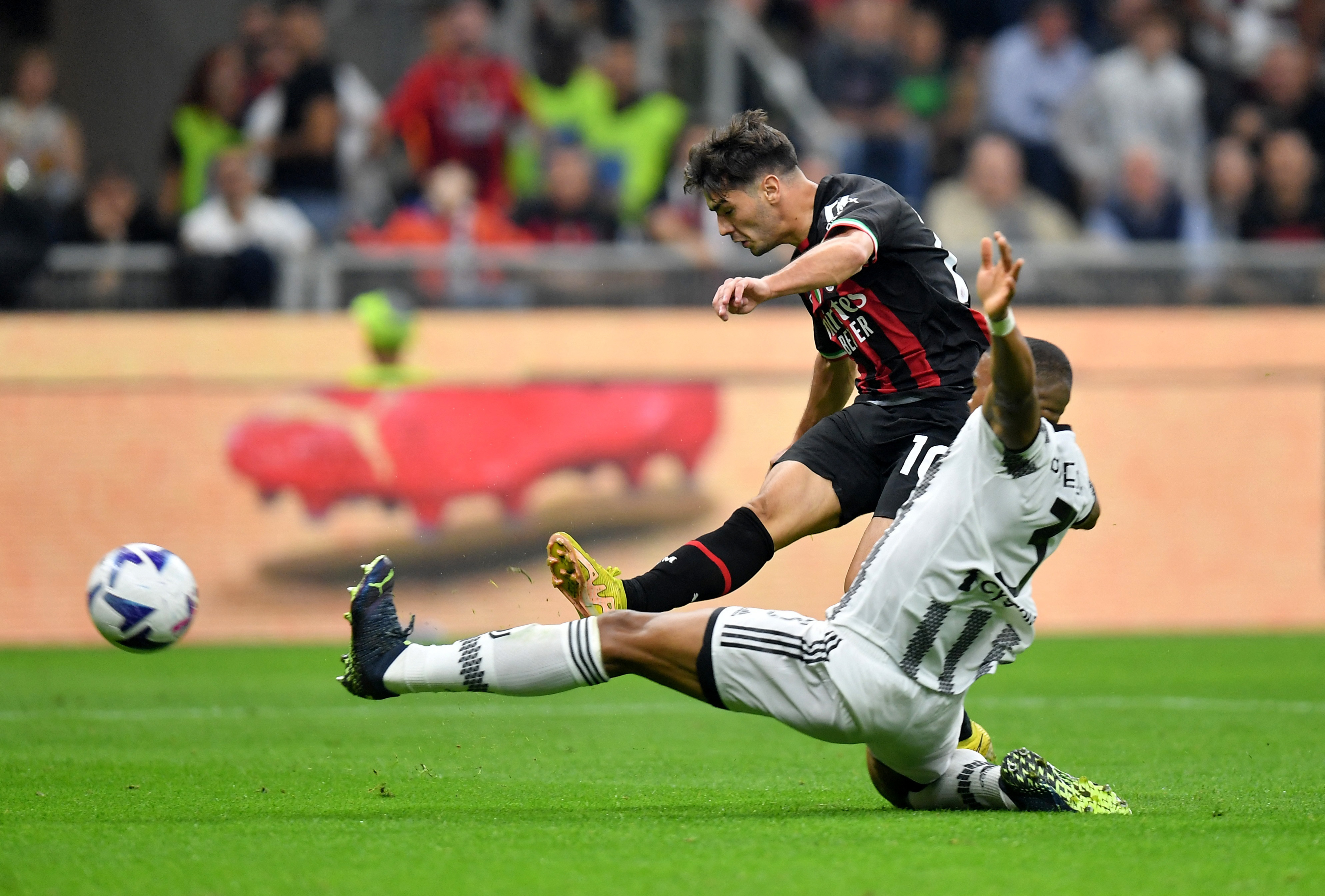 Serie A - AC Milan v Juventus