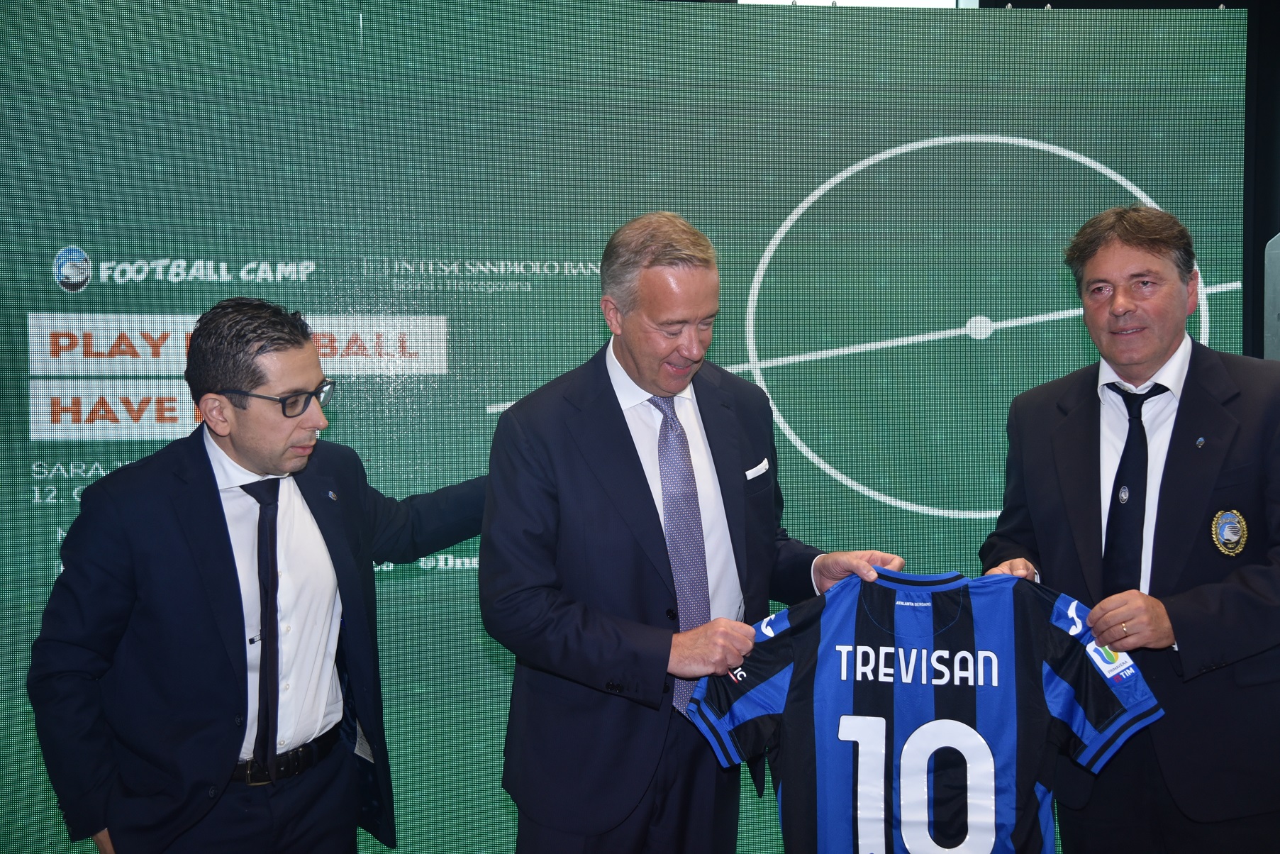 Romano Zanforlin, Marketing and Commercial director of Atalanta BC, Marco Trevisan CEO of Intesa Sanpaolo Banka and Stefano Bonaccorso, Youth Activity Manager at Atalanta BC