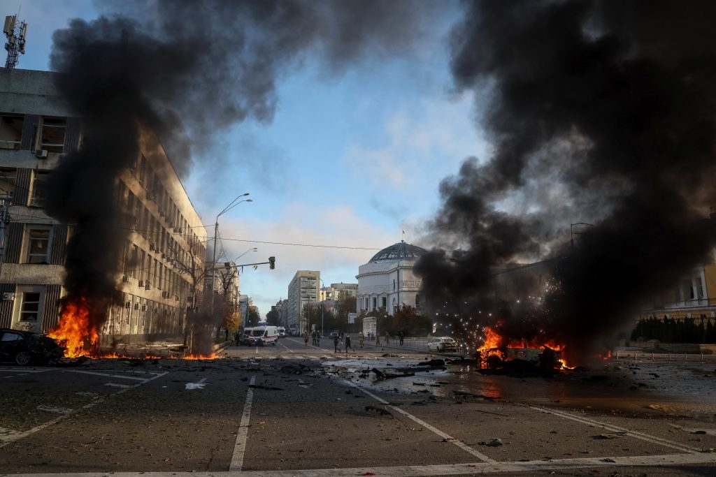 1665385908-2022-10-10T070935Z_1602462662_RC26YW9WRDQZ_RTRMADP_3_UKRAINE-CRISIS-KYIV-BLAST-1024x683