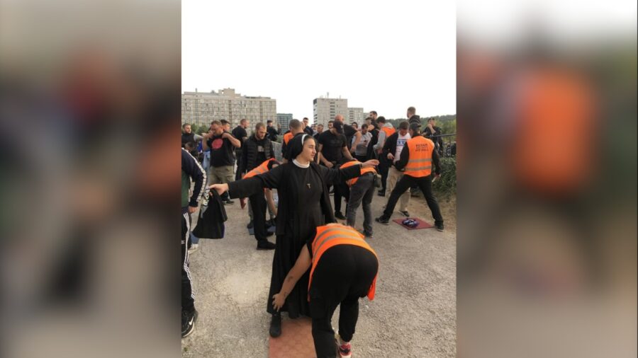 1666380602-casna-2-900x506