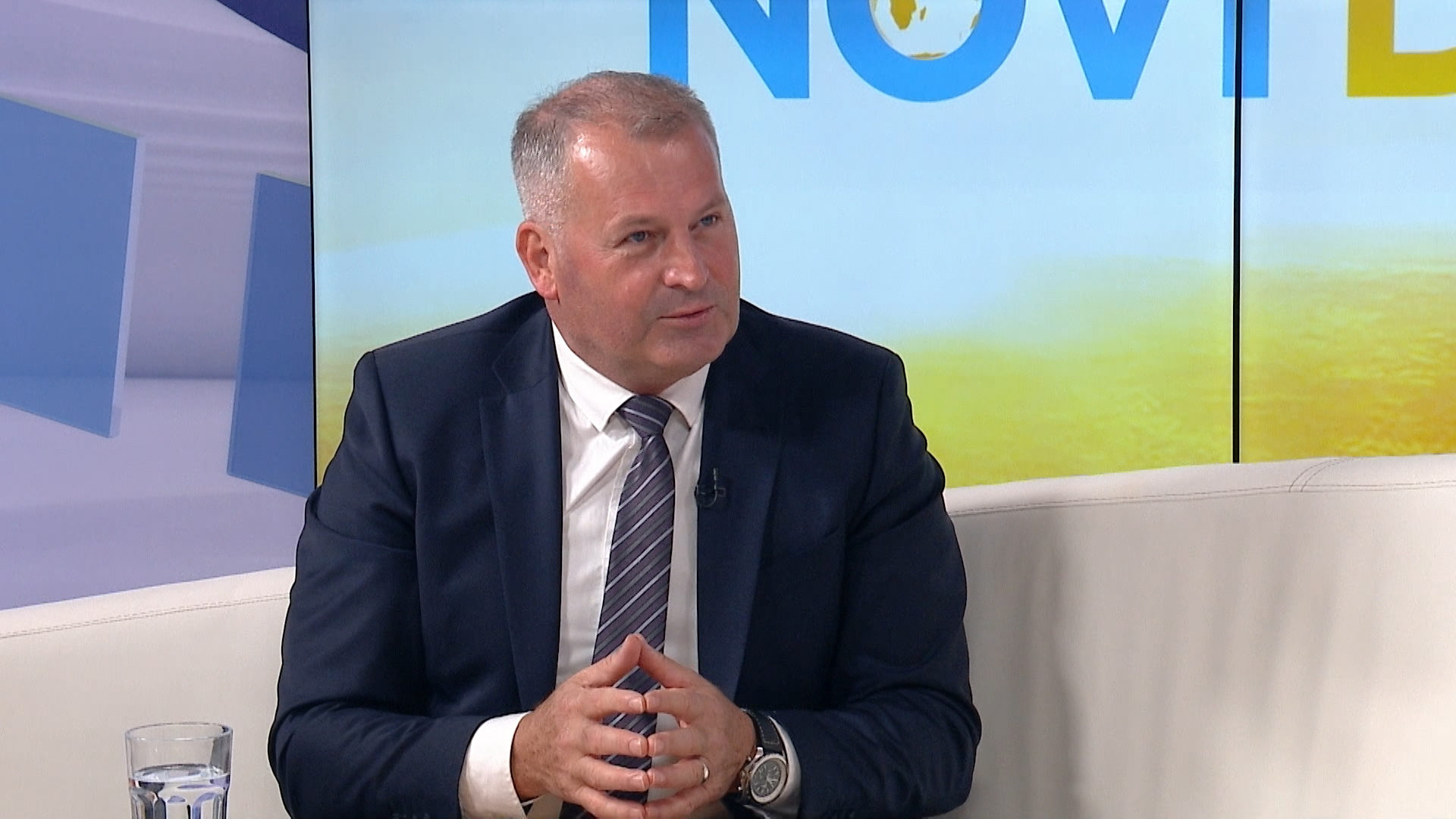 sa-redzo kahric-clf-261022.10_28_38_10.Still001