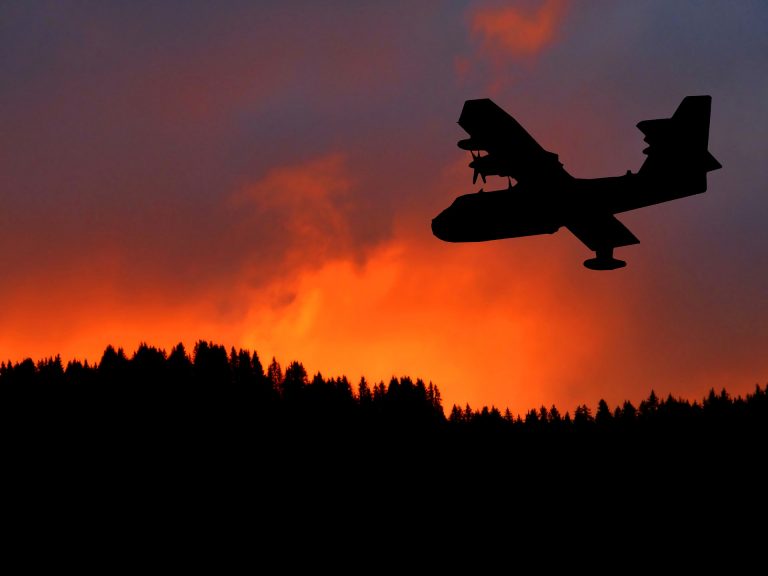 1655447239-pozar-kanader-768x576