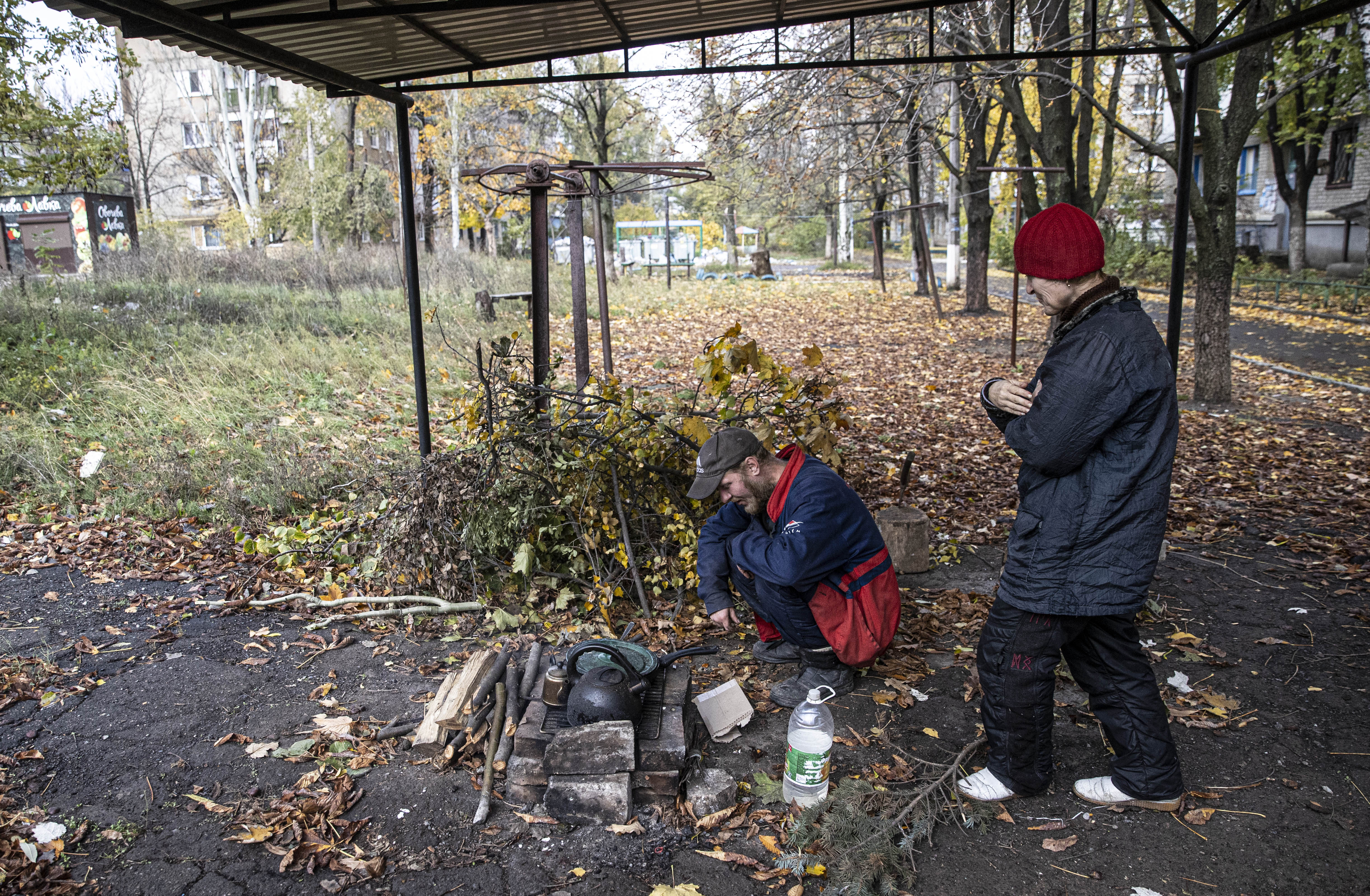 Stanovništvo u skloništima dok traju borbe na istoku Ukrajine