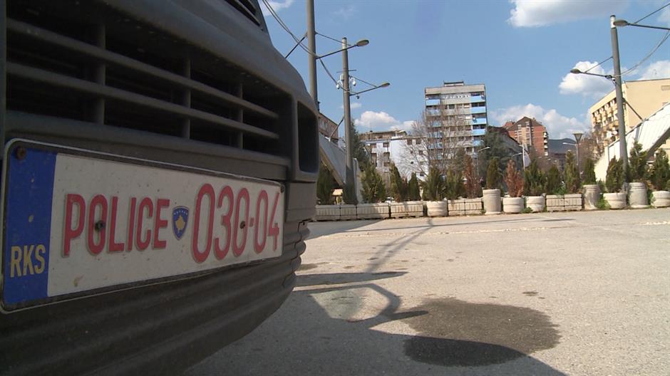 policija kosovo mitrovica