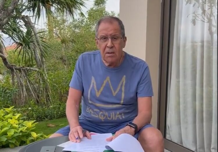 1668420932-lavrov-bali-750x524