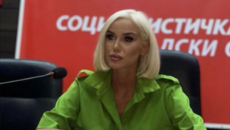 22024e09-13c0-406e-a4b6-d0d27ad65d57