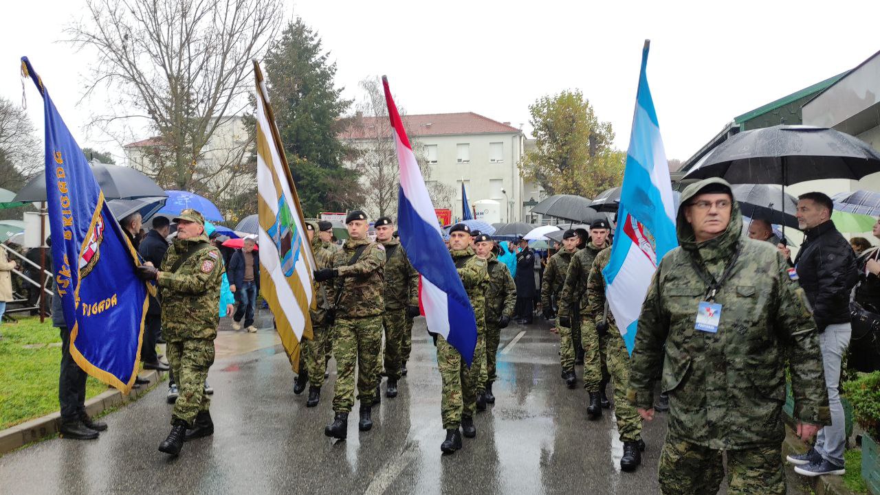 Vukovar: Kolona sjećanja