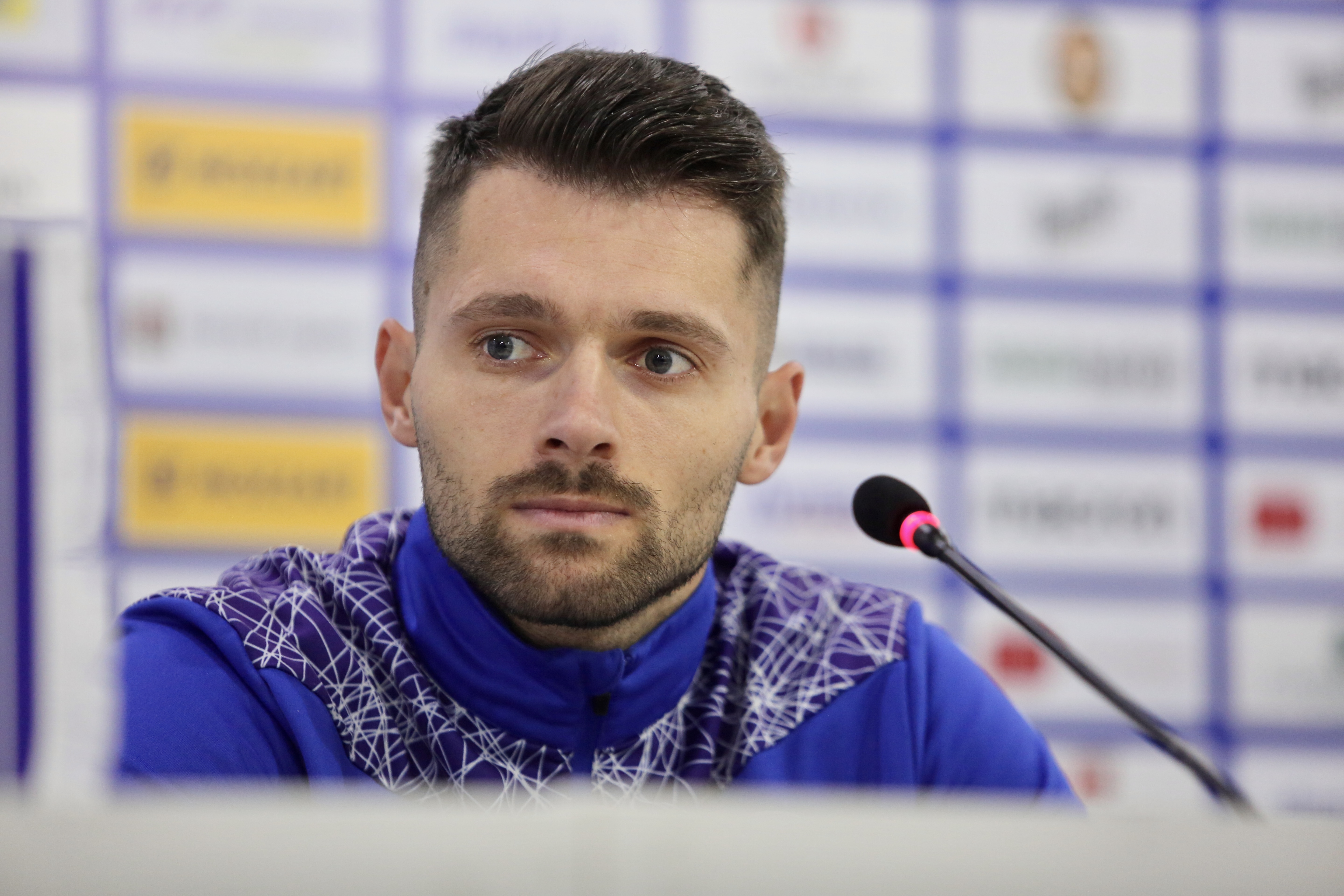 B00EA54E-07AE-4729-9A14-D70240A14FD9