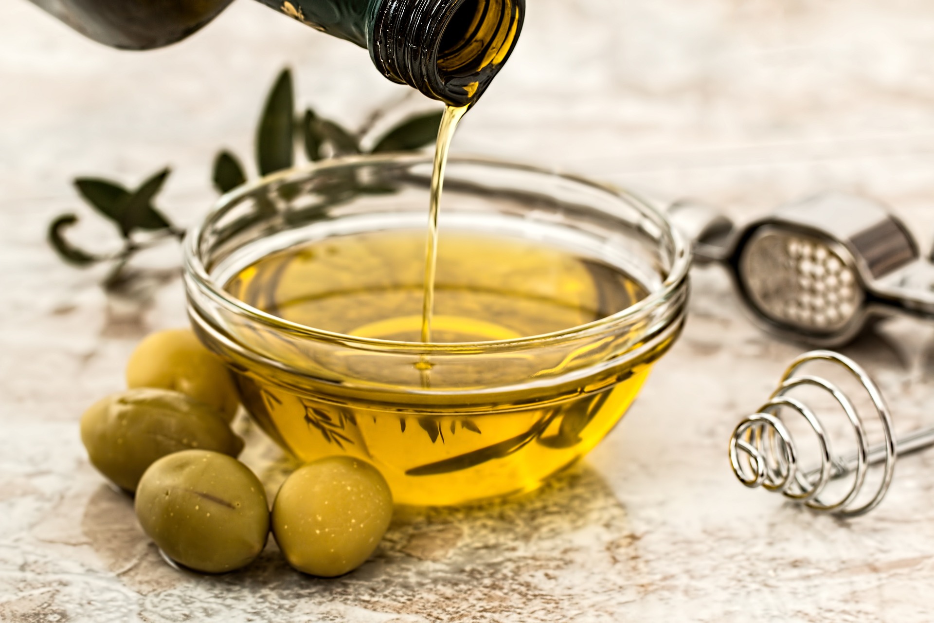 olive-oil-gc3224eb18_1920