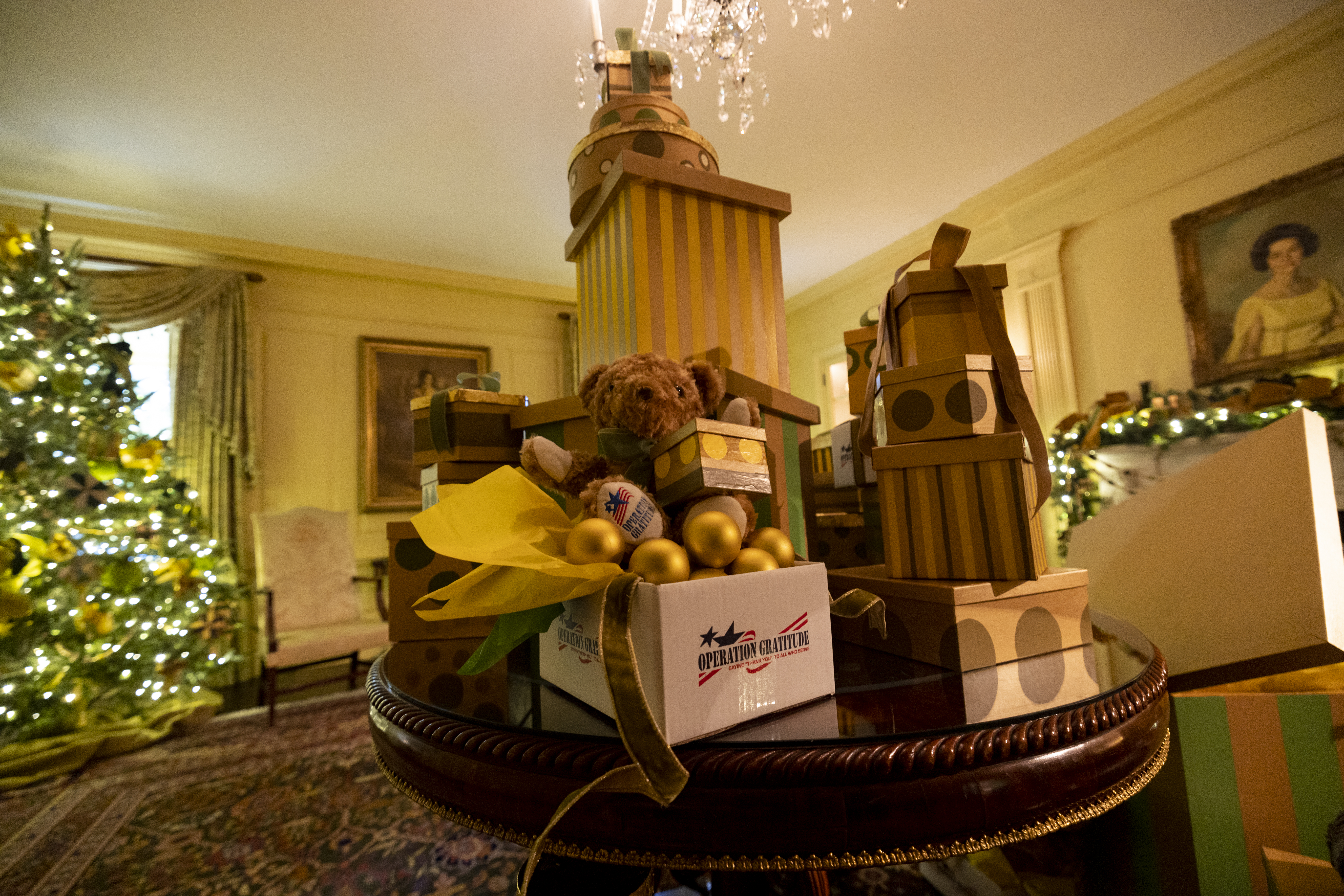 Prva dama Jill Biden otkrila praznične dekoracije Bijele kuće