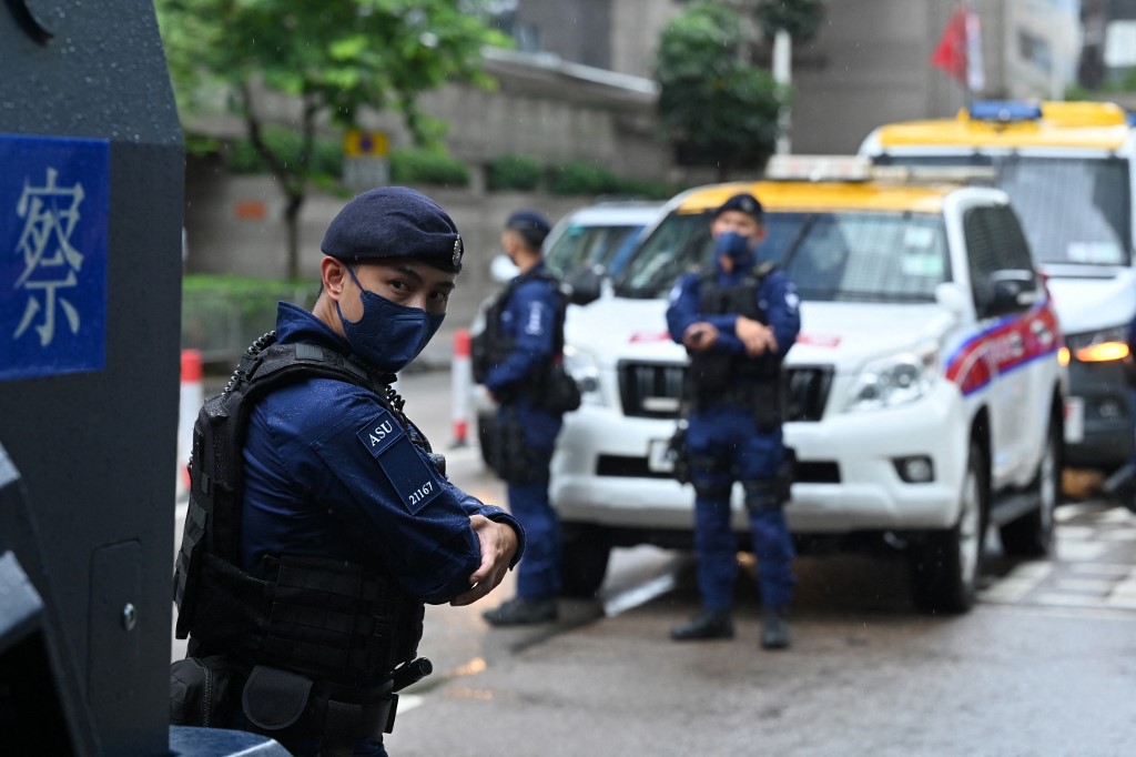kineska policija hong kong