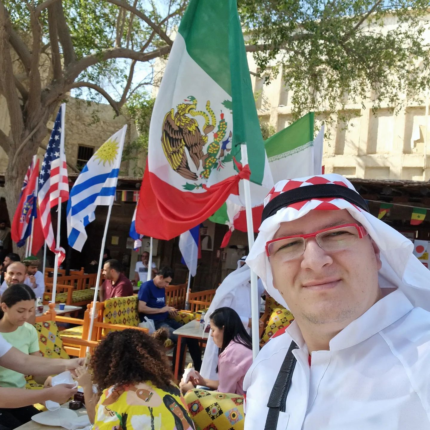 318425989_5710632489032118_2365192259194871317_n