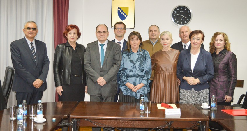 schmidt ustavni sud fbih