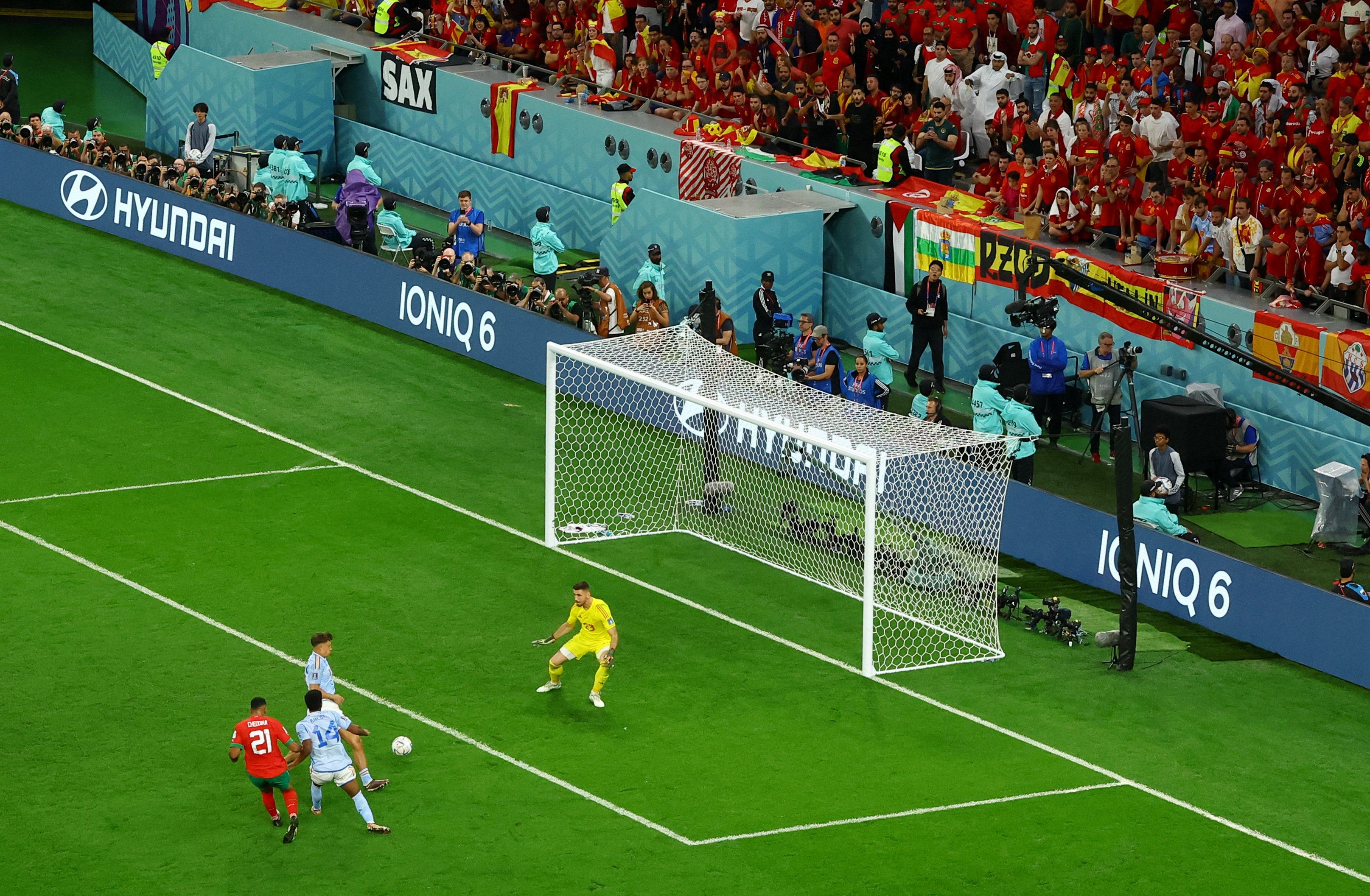 FIFA World Cup Qatar 2022 - Round of 16 - Morocco v Spain