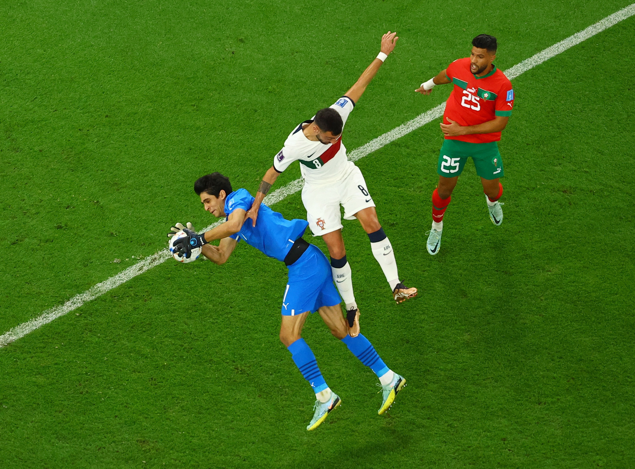 REUTERS/Fabrizio Bensch