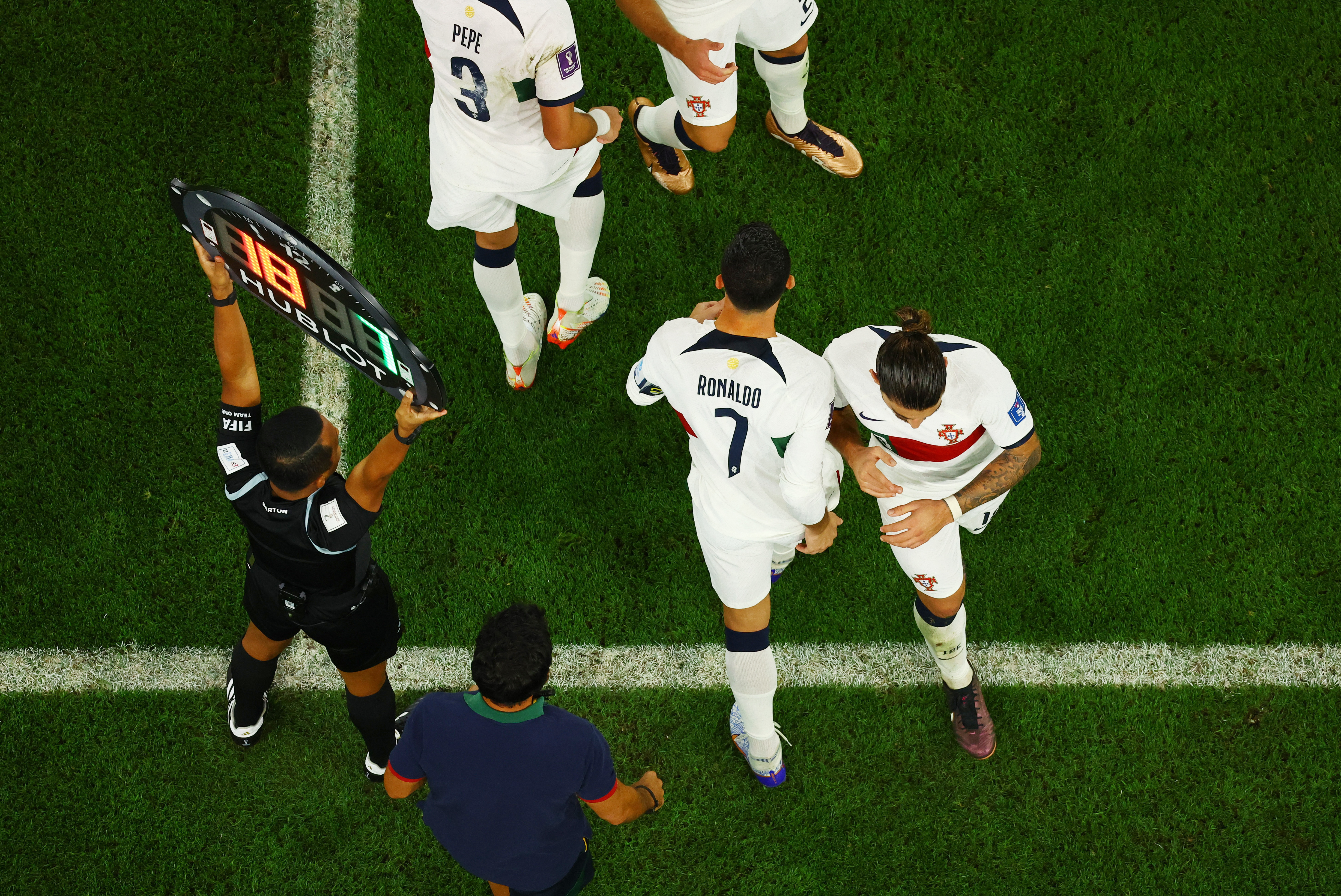  REUTERS/Fabrizio Bensch