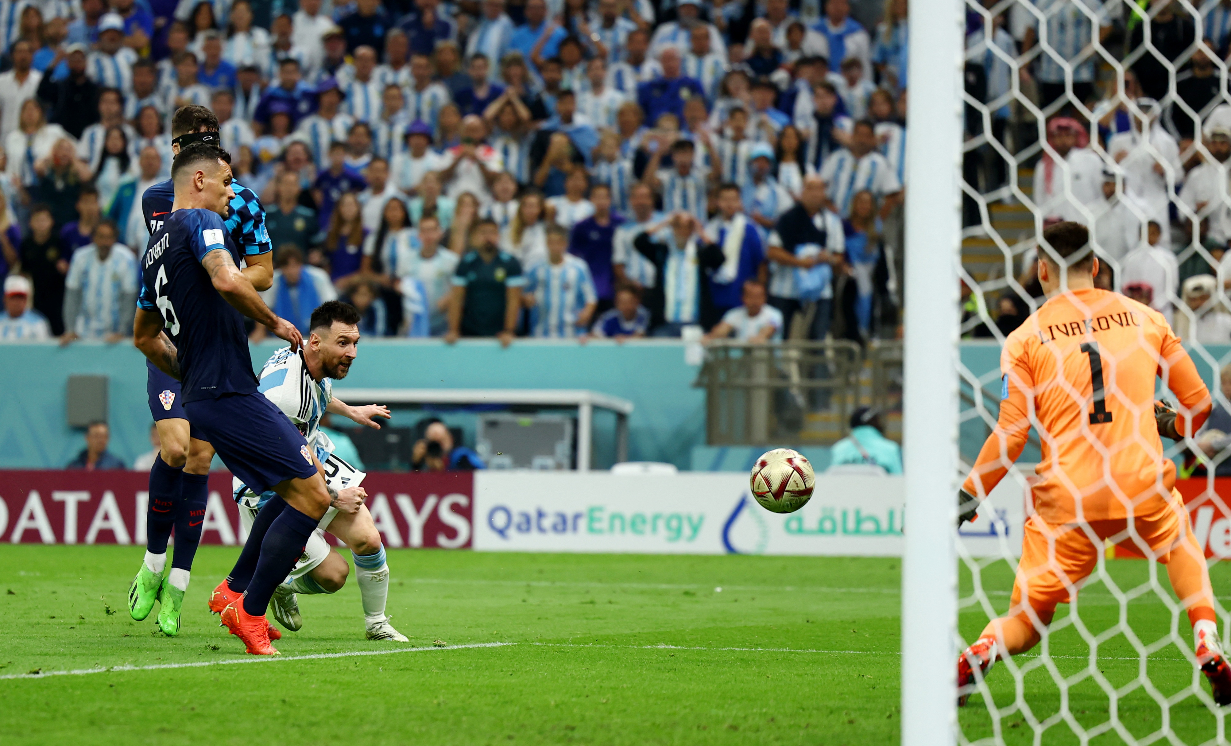 REUTERS/Hannah Mckay