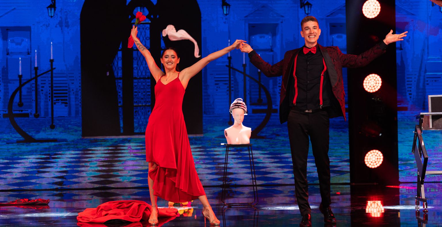 62444190-magic-leon-supertalent-2022-finale