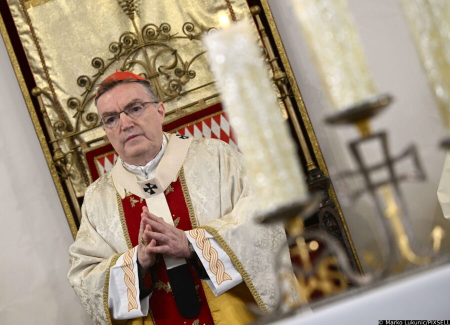 Zagreb: Kardinal Bozanić predvodio misu polnoćku