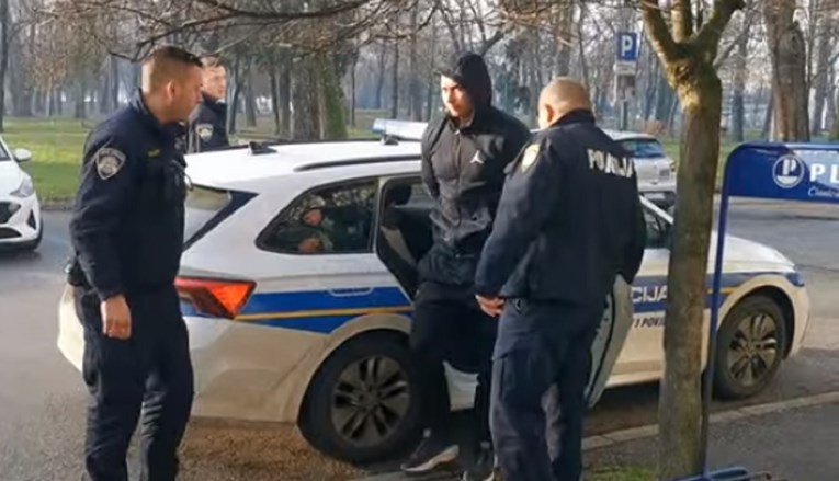 2c18310b-17a8-4daa-a21f-fa7325c5fc25