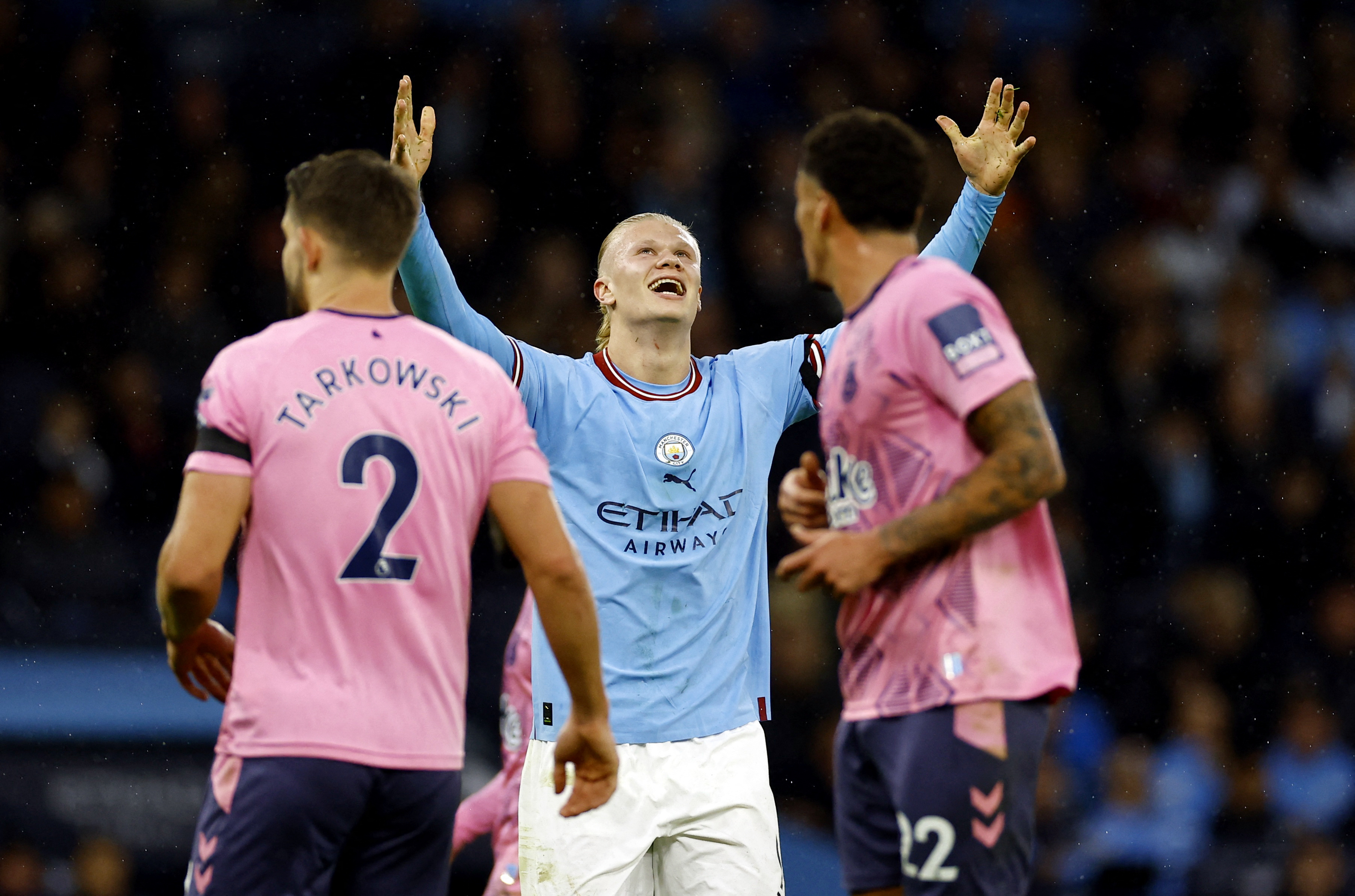 Premier League - Manchester City v Everton