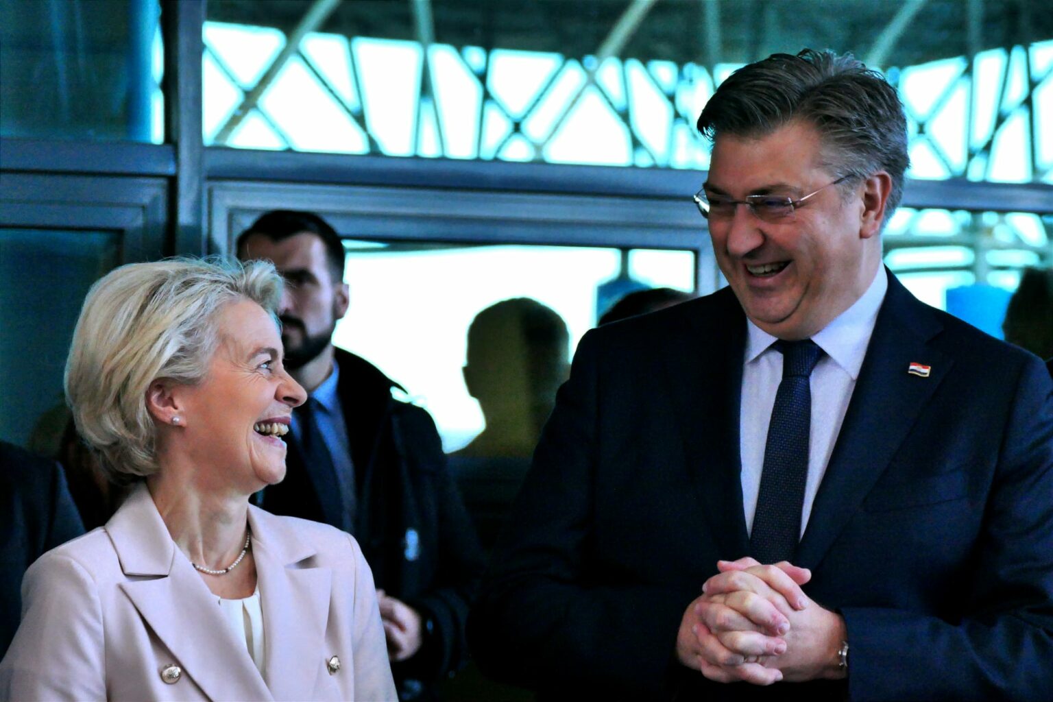 1672573413-WhatsApp-Image-2023-01-01-at-12.43.06-1536x1024