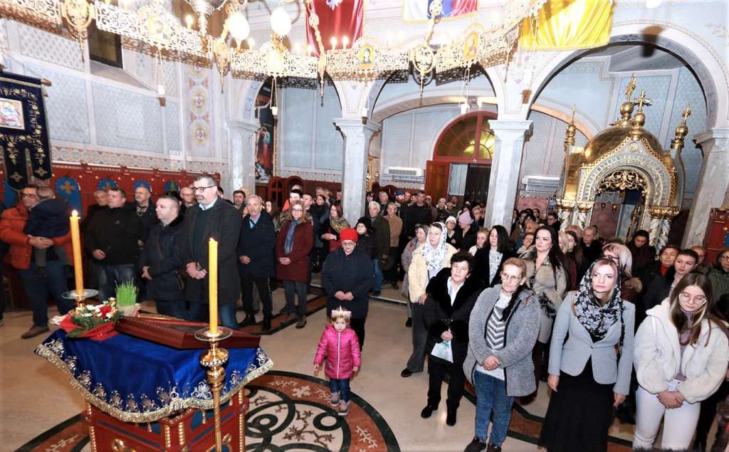 l_a6e0444a418510830ac926ed1b73f192