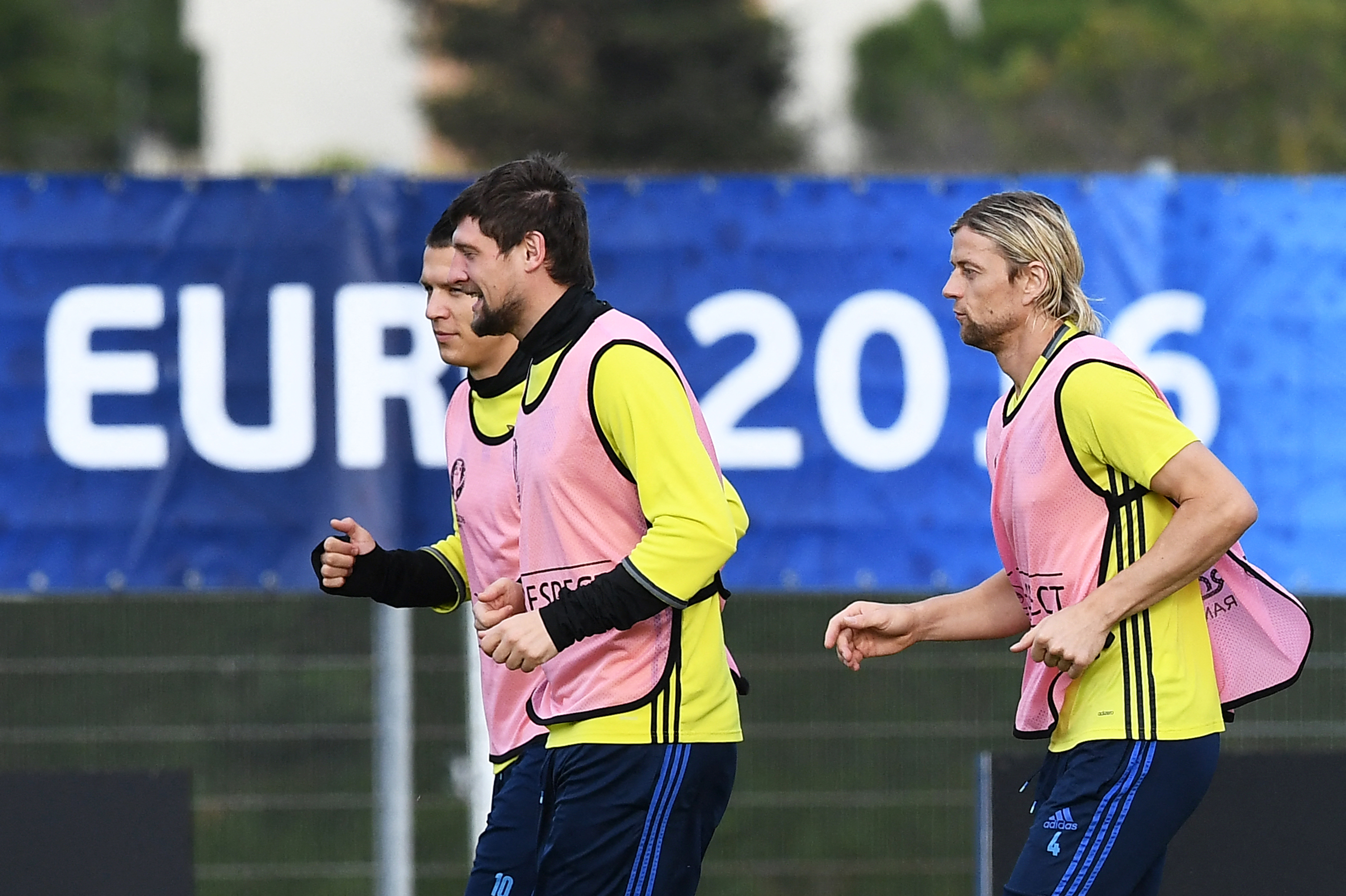 FBL-EURO-2016-UKR-TRAINING