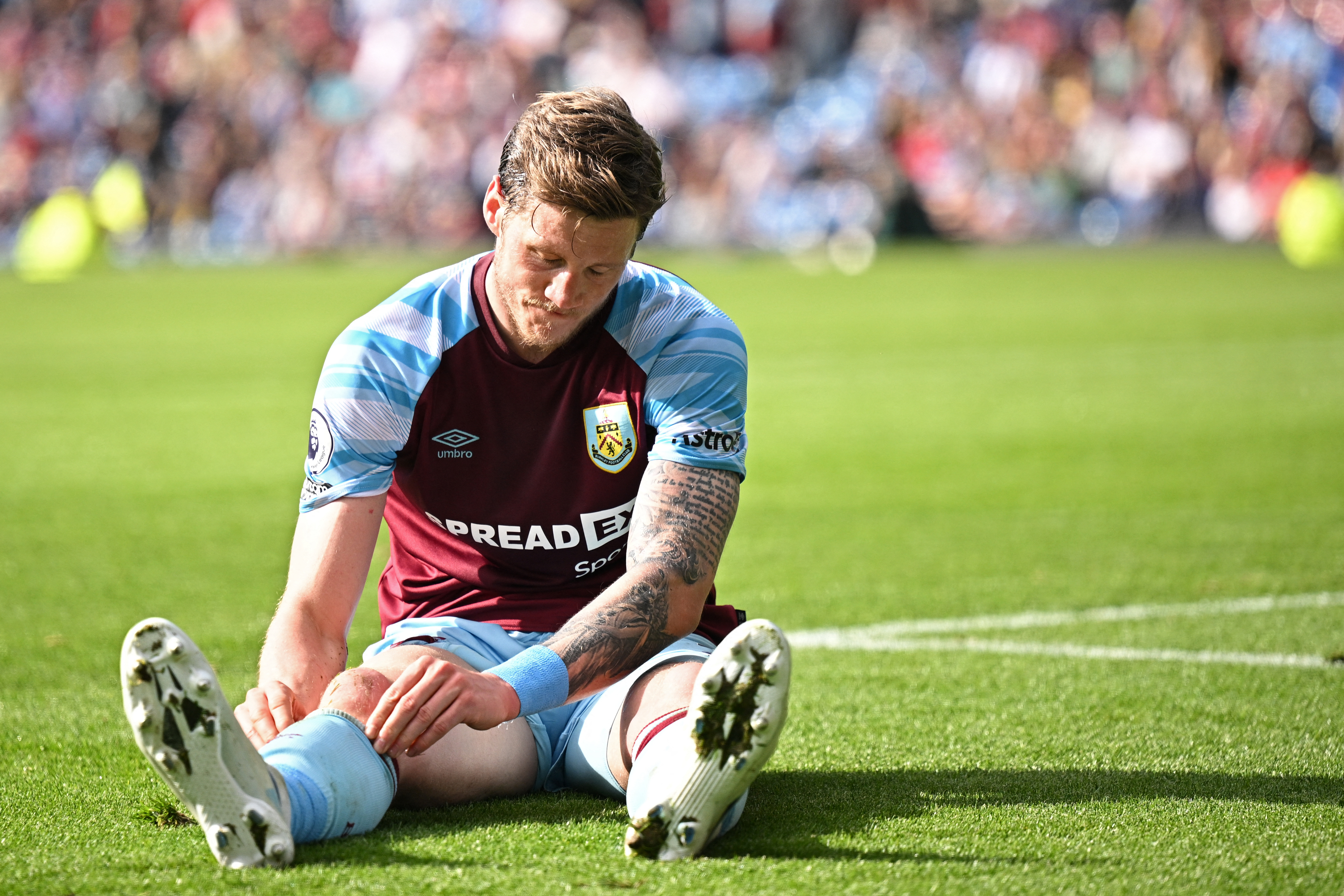 FBL-ENG-PR-BURNLEY-ASTON VILLA