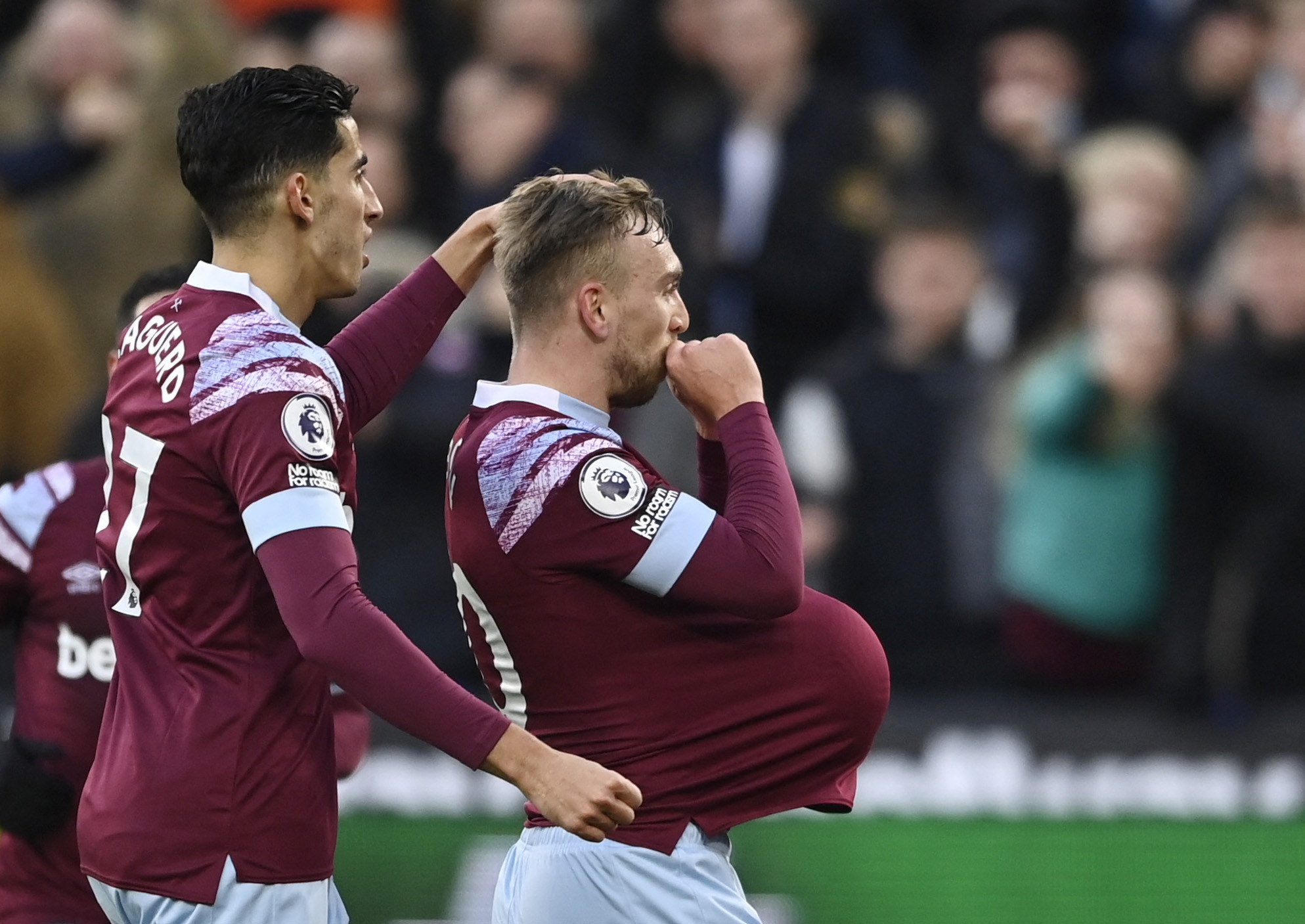 Premier League - West Ham United v Everton