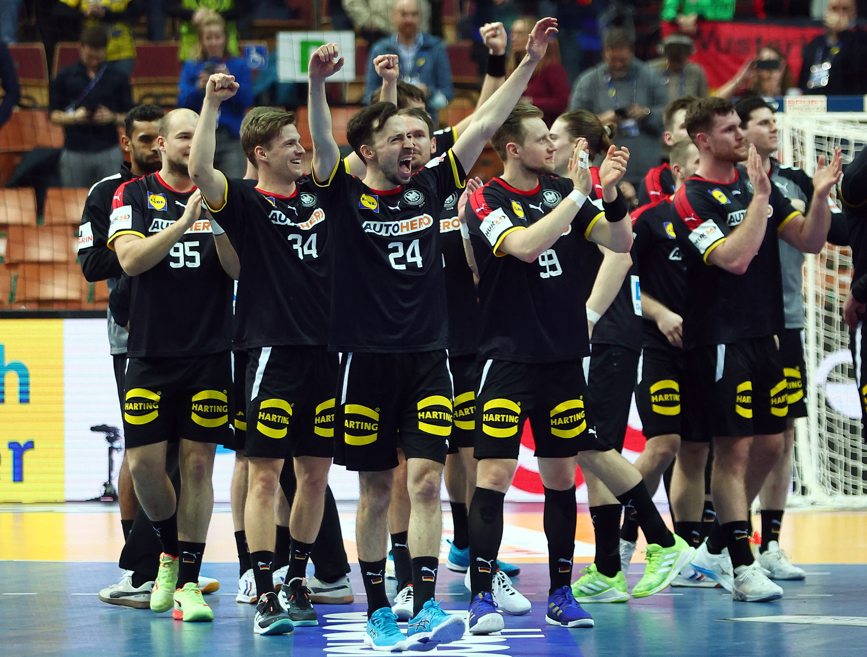 Main Round - Netherlands v Germany