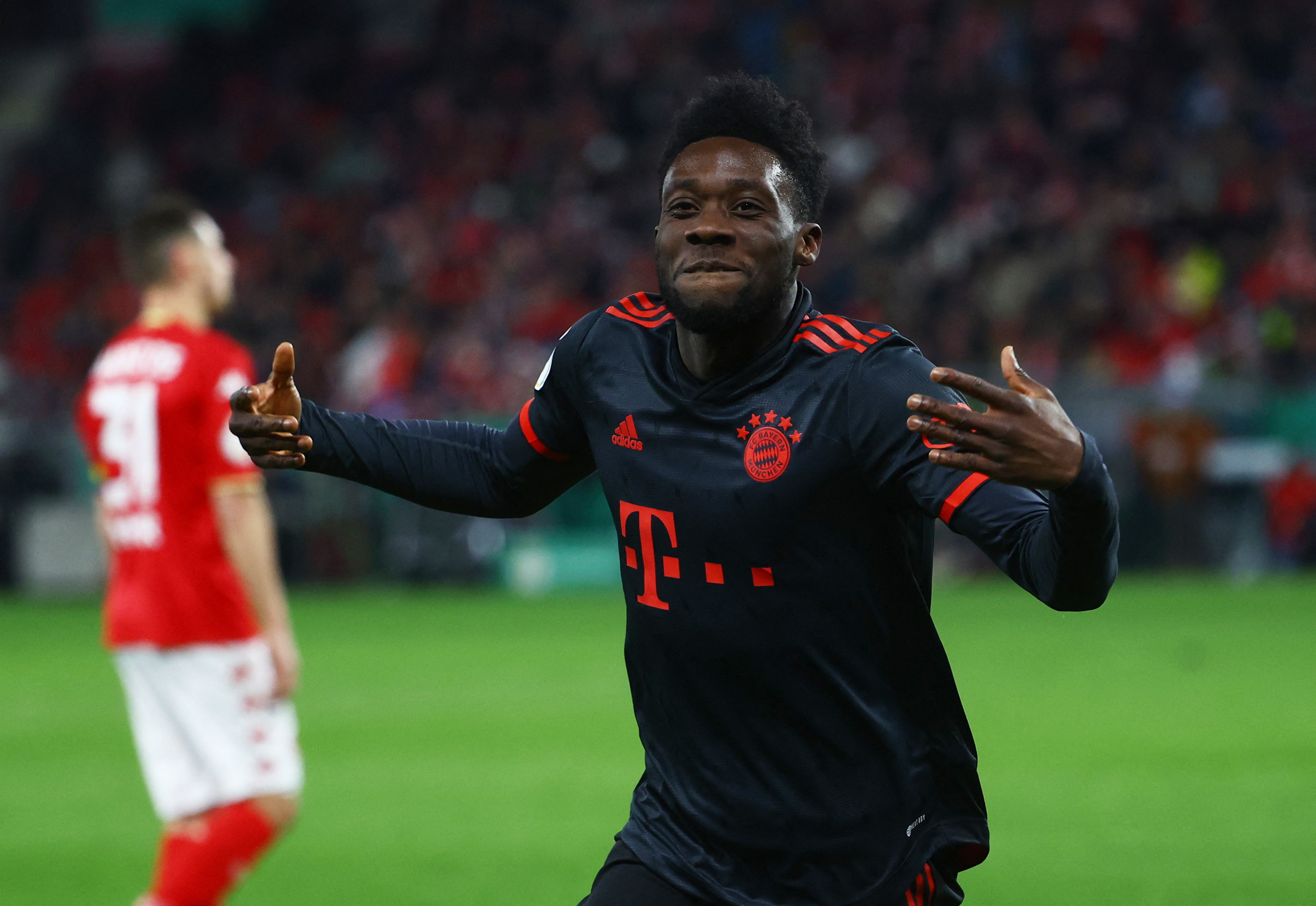 DFB Cup - Round of 16 - 1. FSV Mainz 05 v Bayern Munich