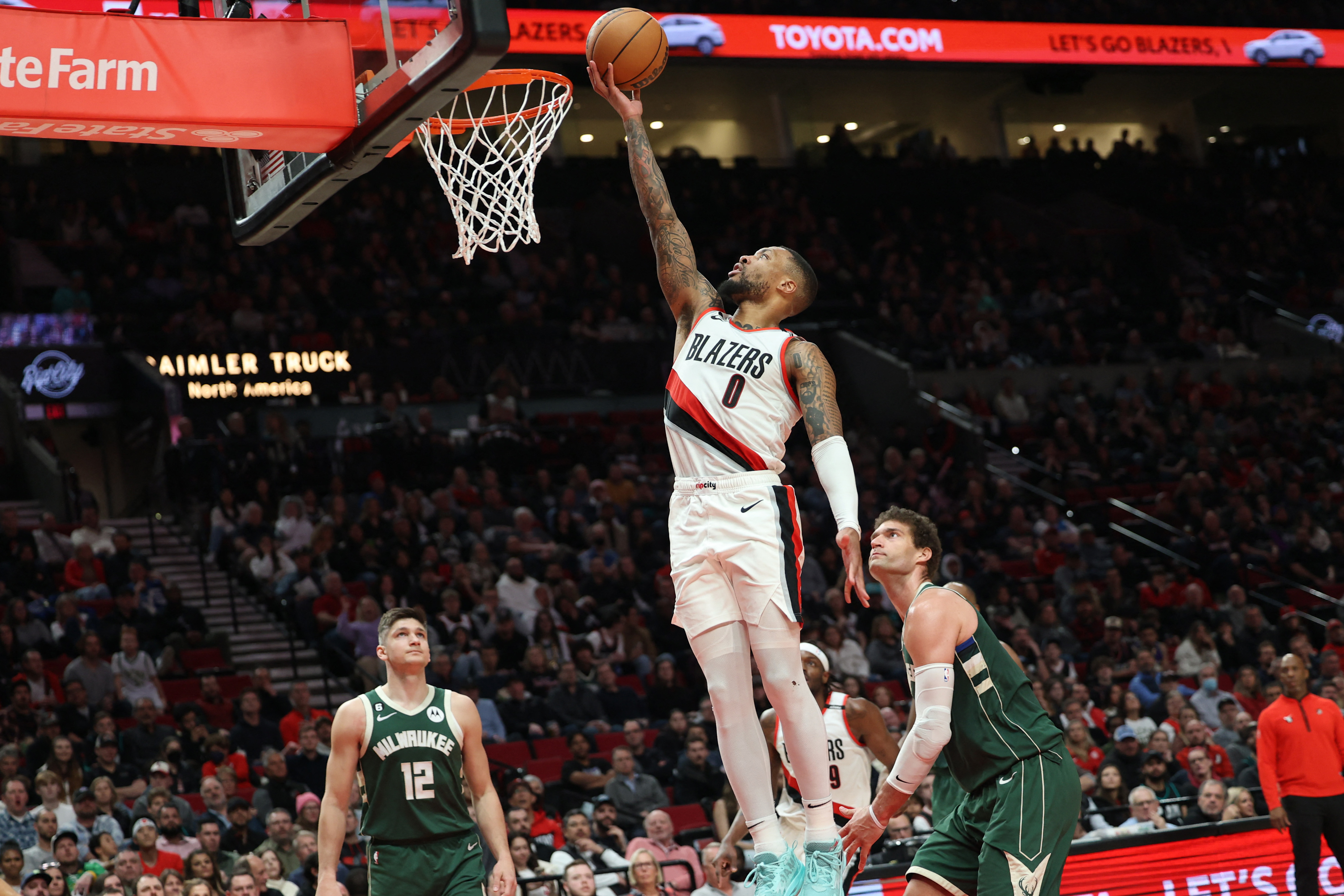 NBA: Milwaukee Bucks at Portland Trail Blazers