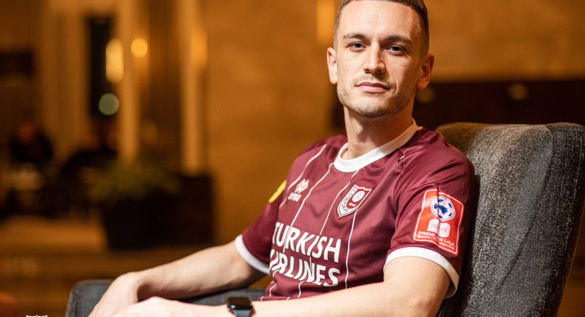 47633ccac5aa8e17216ea9a5f7003717-large