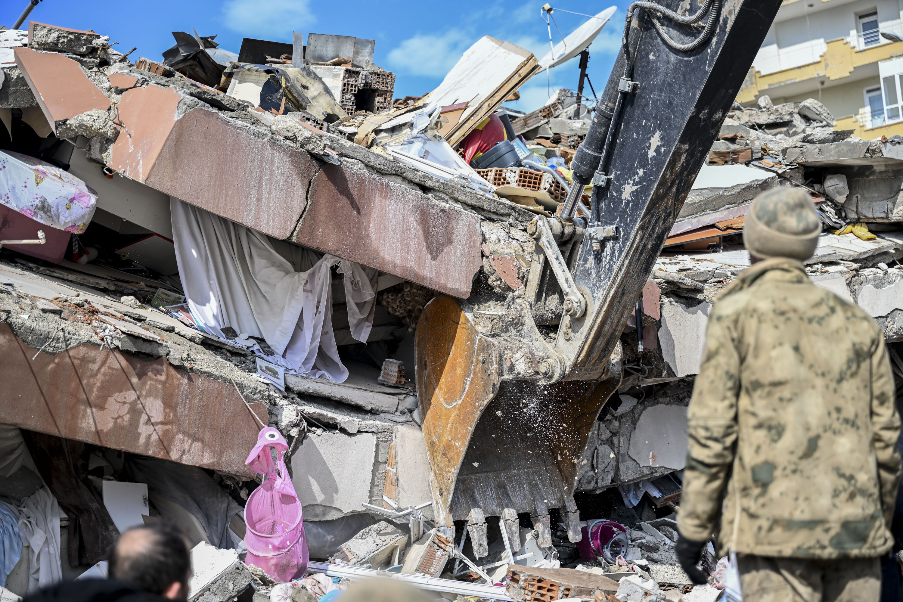Nakon razornih zemljotresa u Turkiye: Ostaci porušenih zgrada u Hatayu