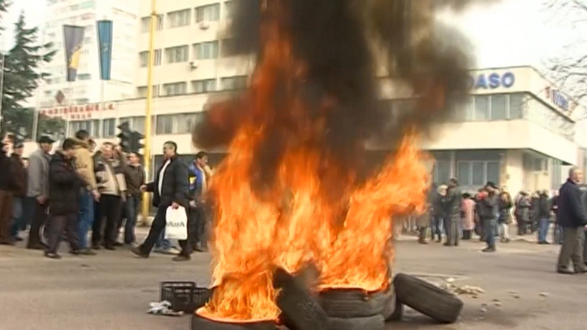 SA-PKG GODISNJICA PROTESTA-NAT-1(20230207-164854795).mxf.00_00_03_07.Still001